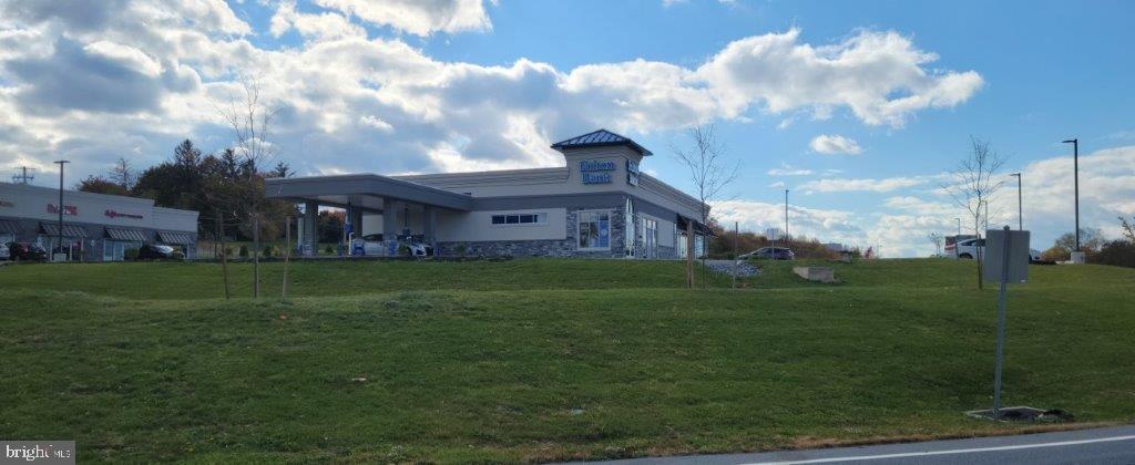 NONE AVAILABLE - Commercial Lease