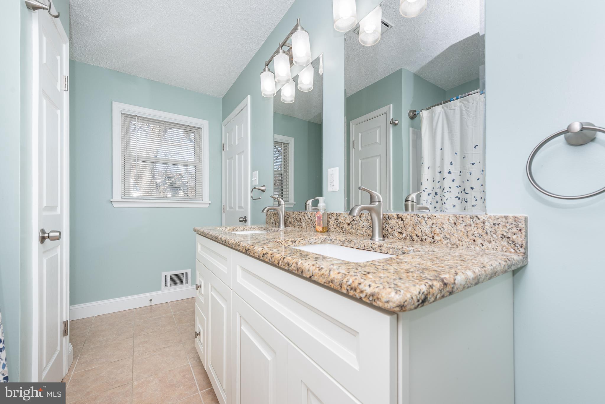 FERNDALE FARMS - Residential Lease