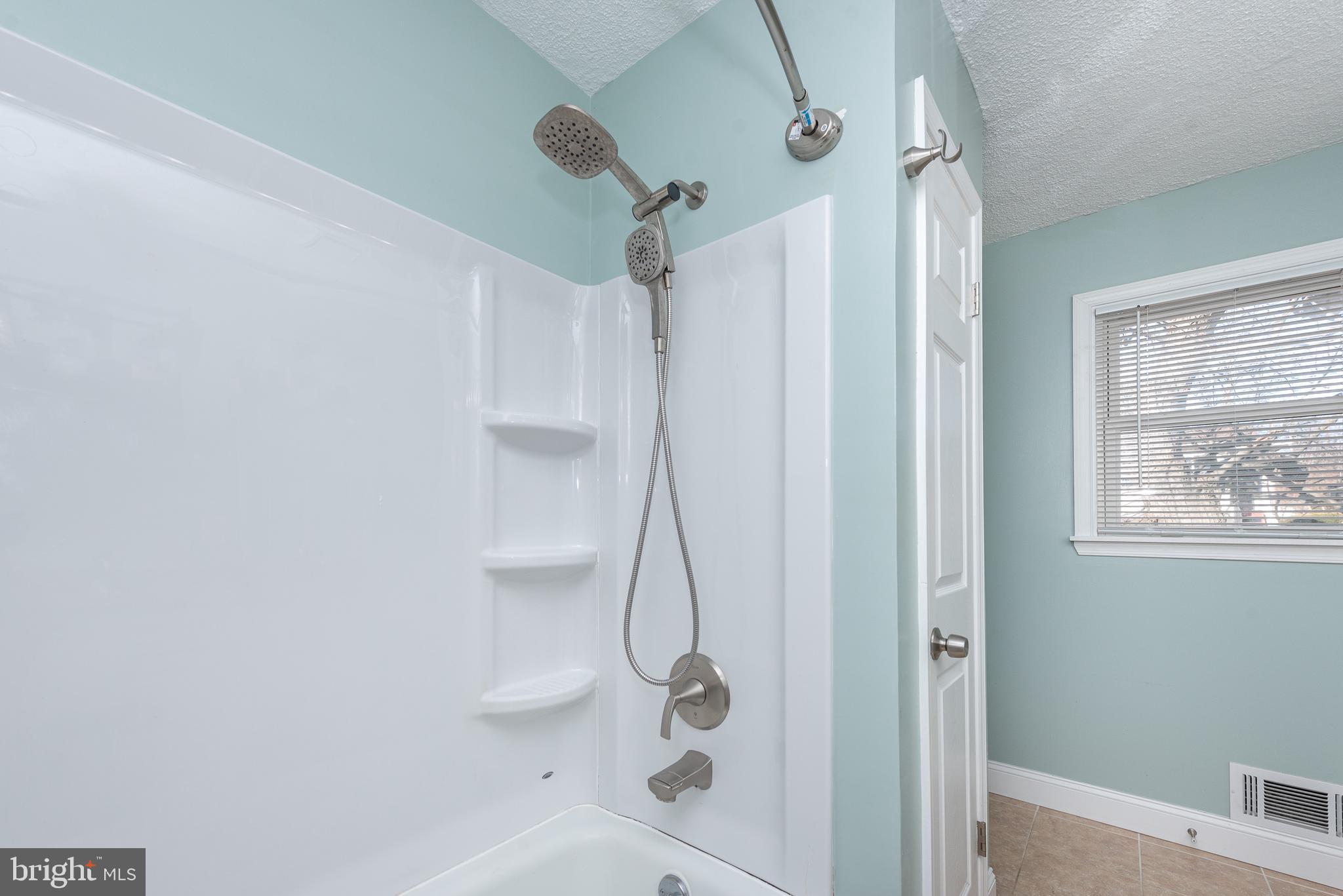 FERNDALE FARMS - Residential Lease