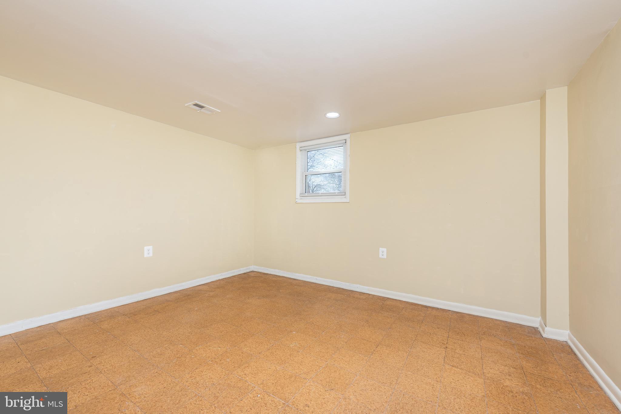 FERNDALE FARMS - Residential Lease