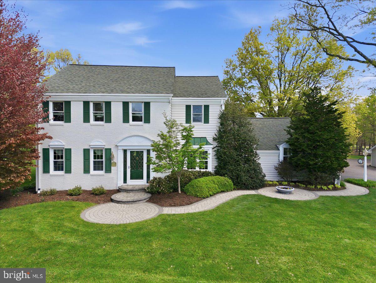 6423 BLUEBERRY LANE