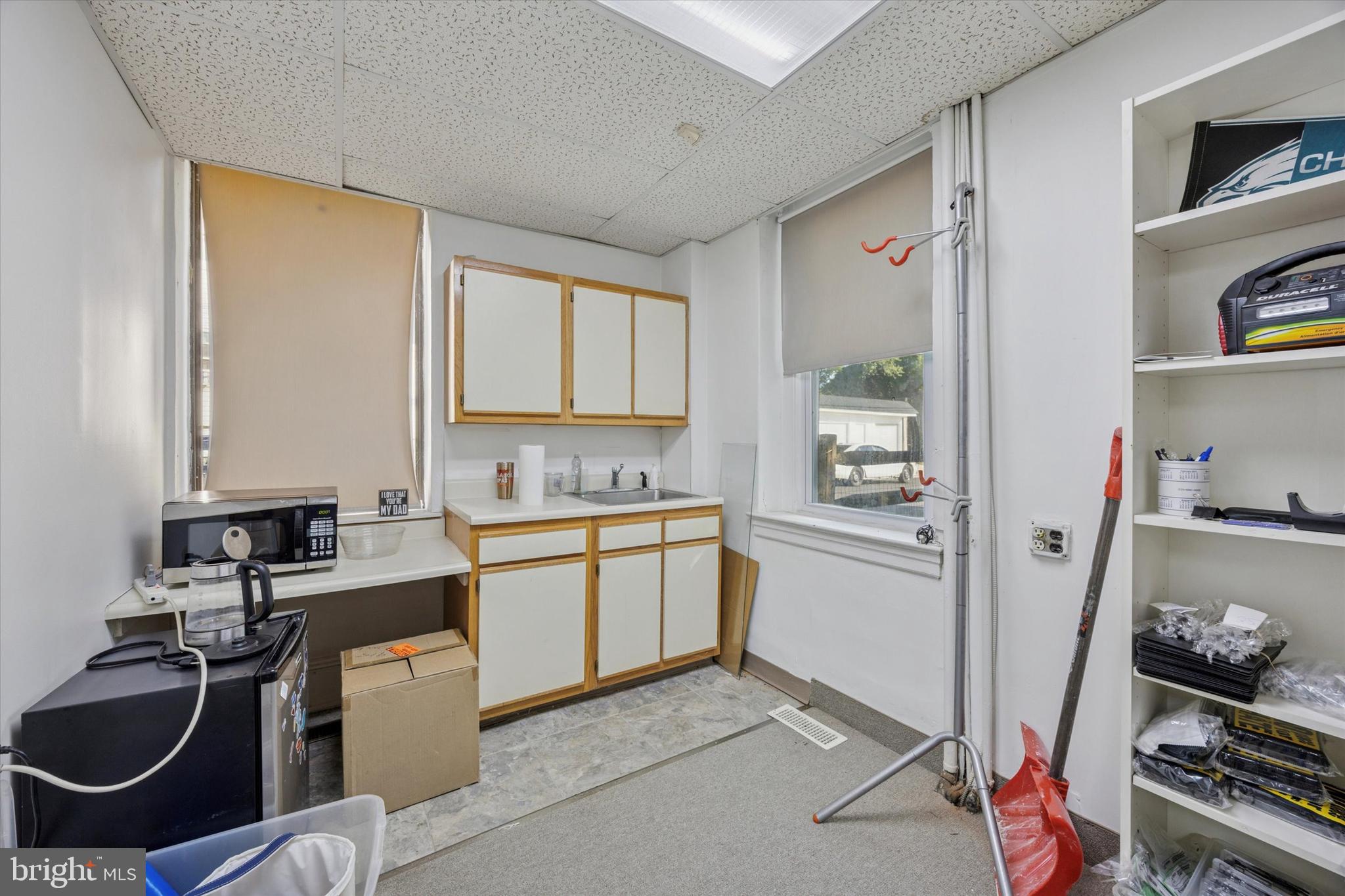 ELKINS PARK - Commercial Sale