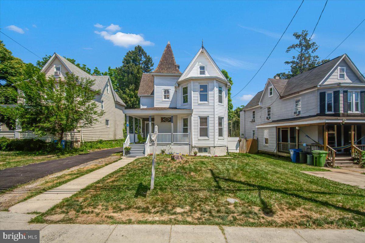 CAMERON VILLAGE - Residential