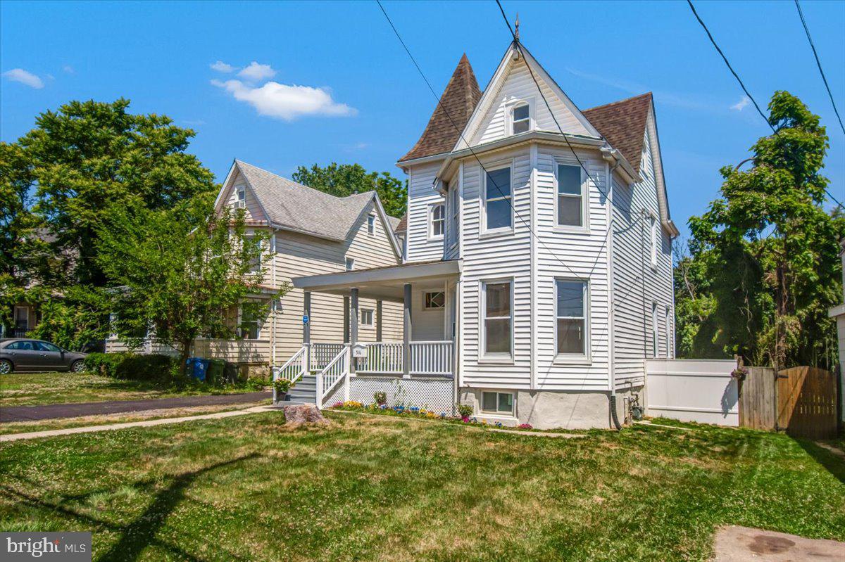 CAMERON VILLAGE - Residential