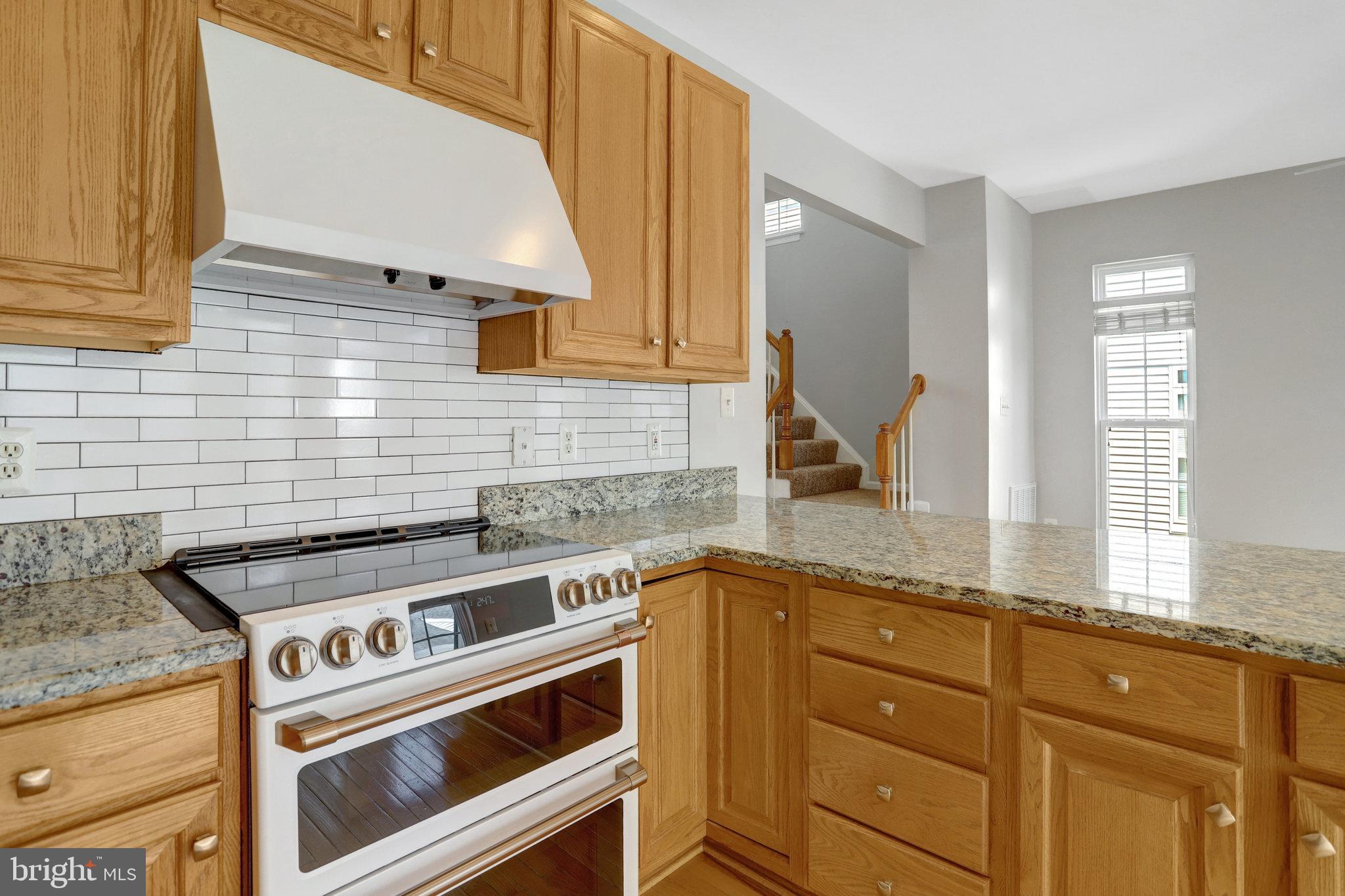 TOWNES OF MANCHESTER WOODS - Residential Lease