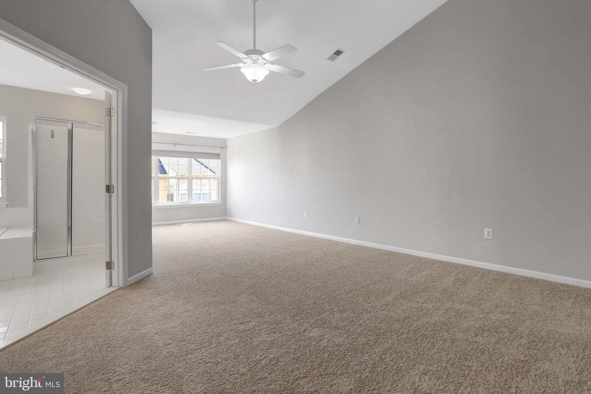 TOWNES OF MANCHESTER WOODS - Residential Lease