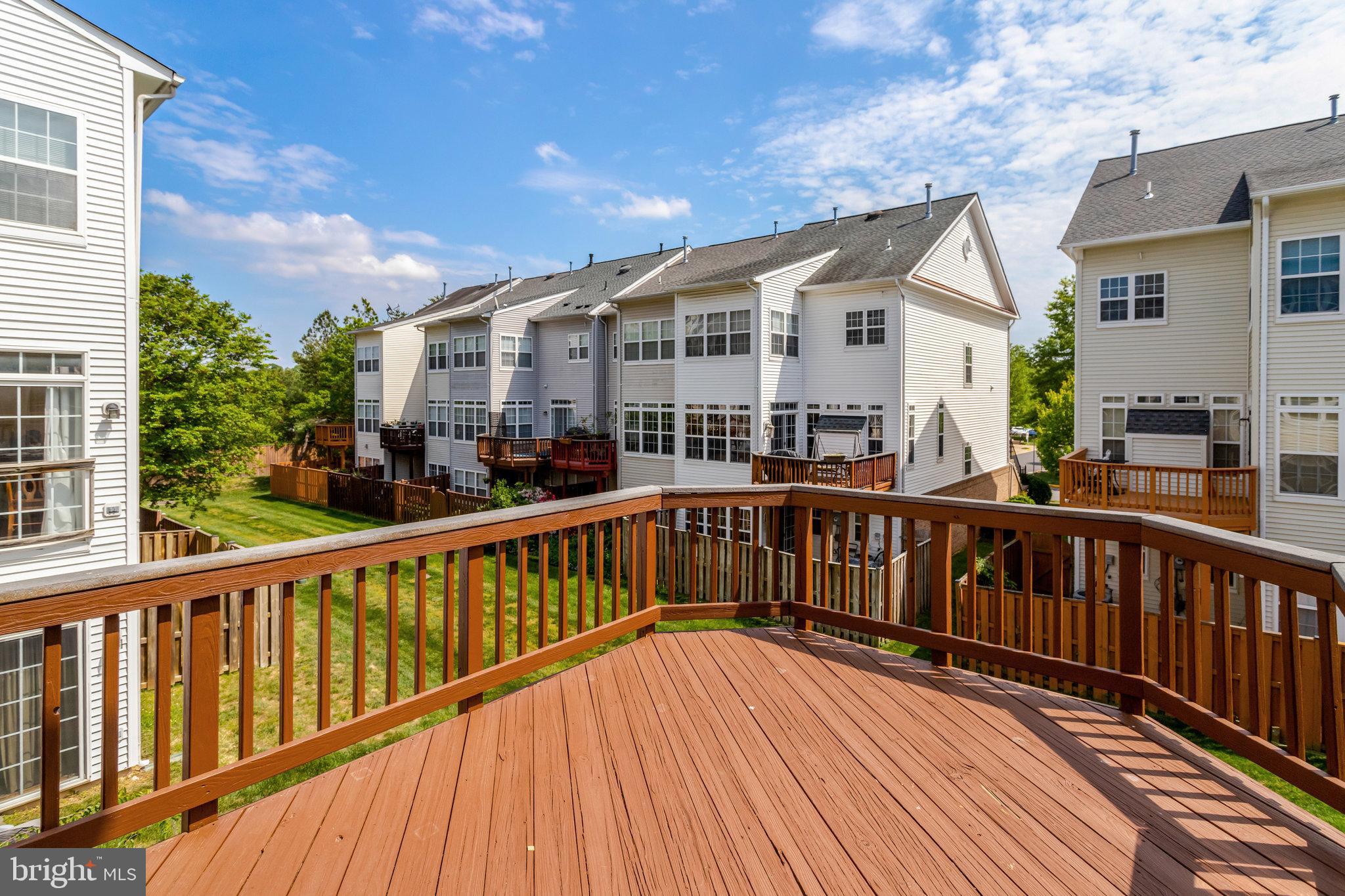 TOWNES OF MANCHESTER WOODS - Residential Lease