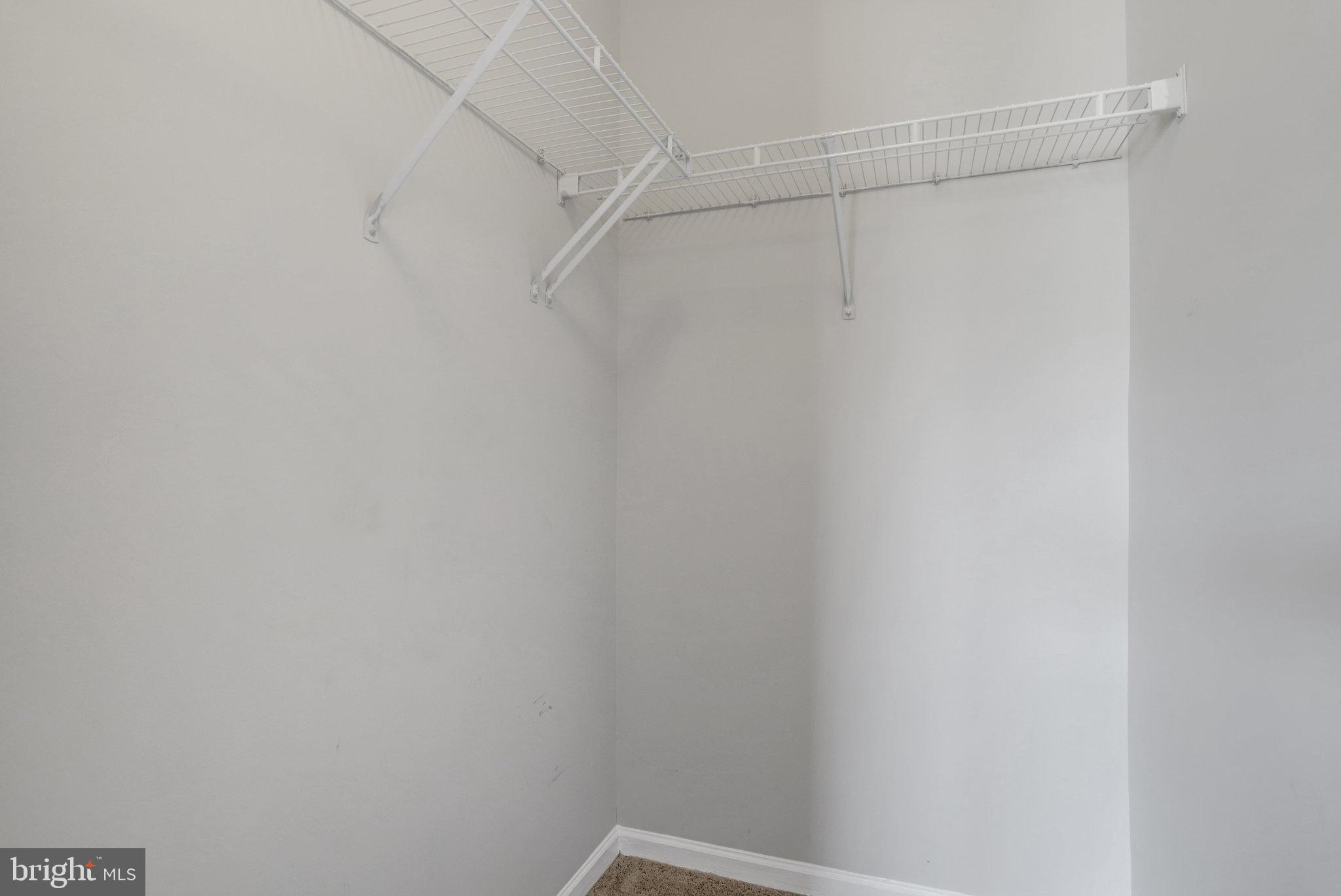 TOWNES OF MANCHESTER WOODS - Residential Lease