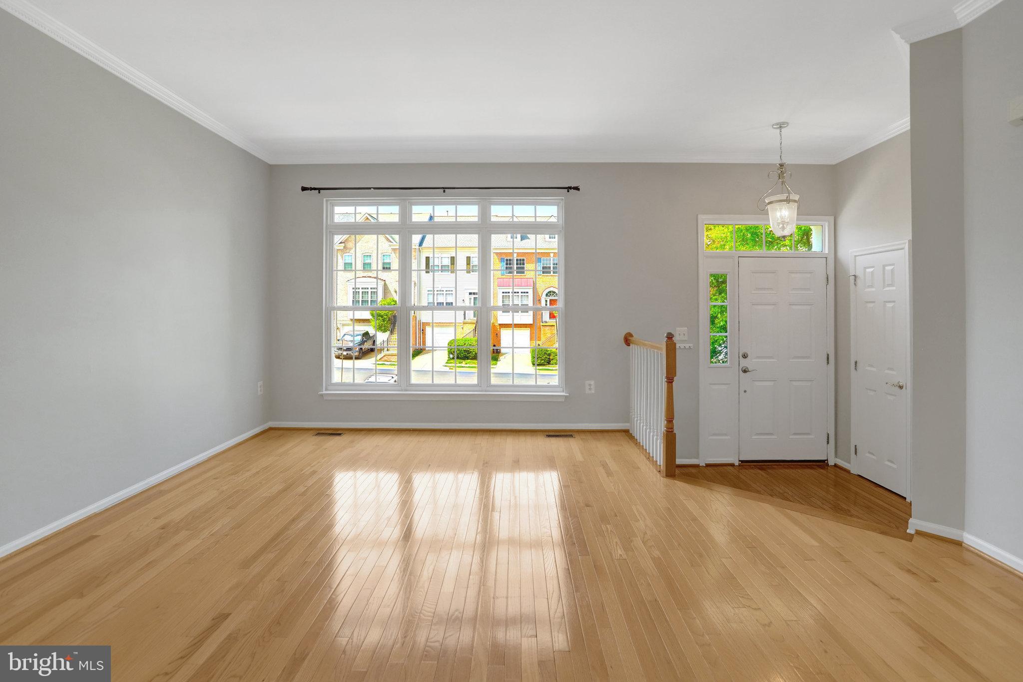 TOWNES OF MANCHESTER WOODS - Residential Lease