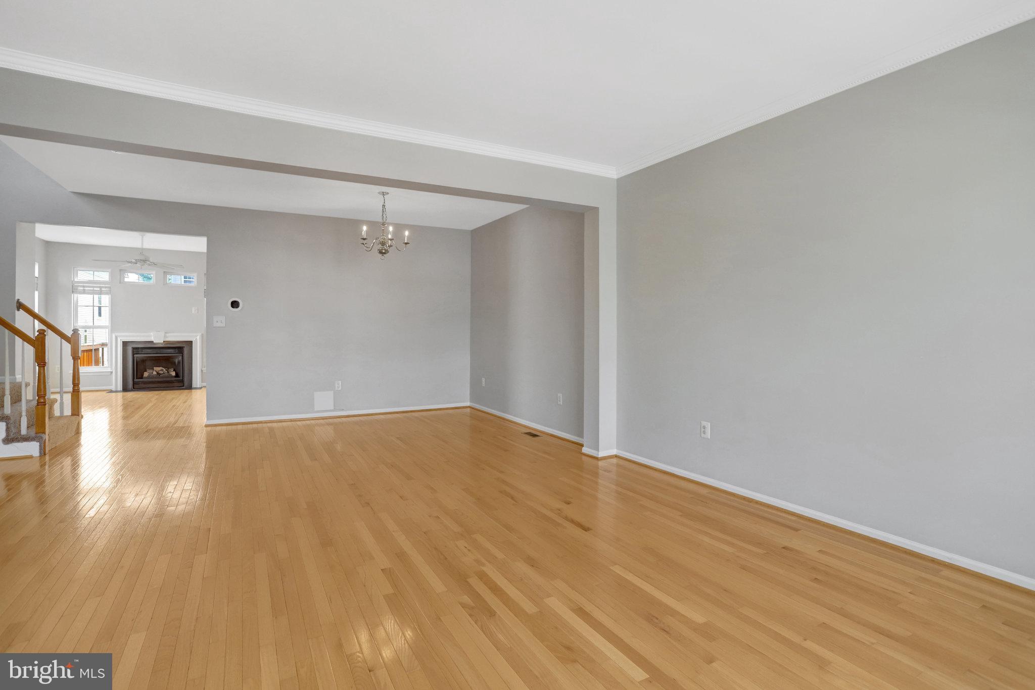 TOWNES OF MANCHESTER WOODS - Residential Lease