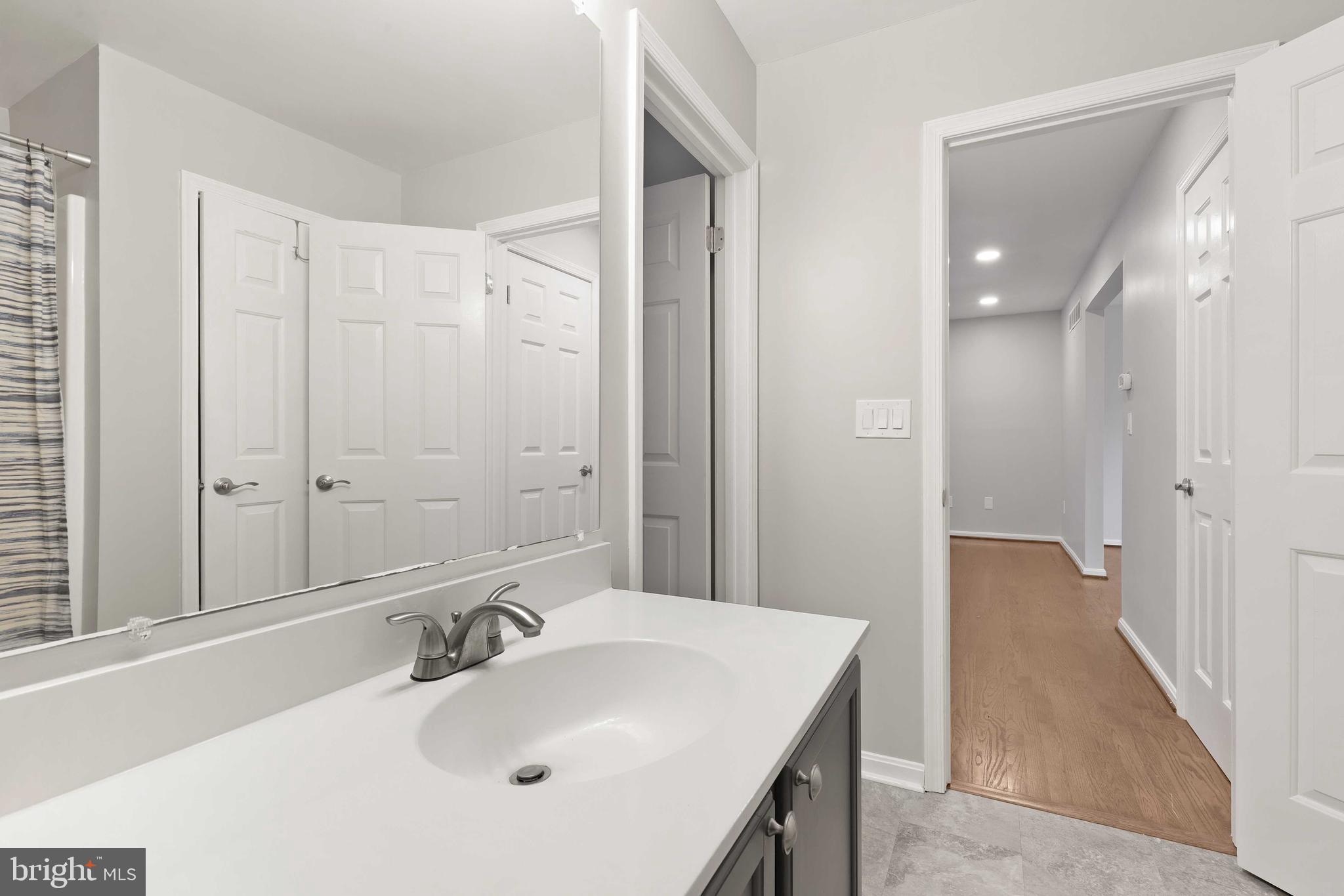 STONEHEDGE - Residential