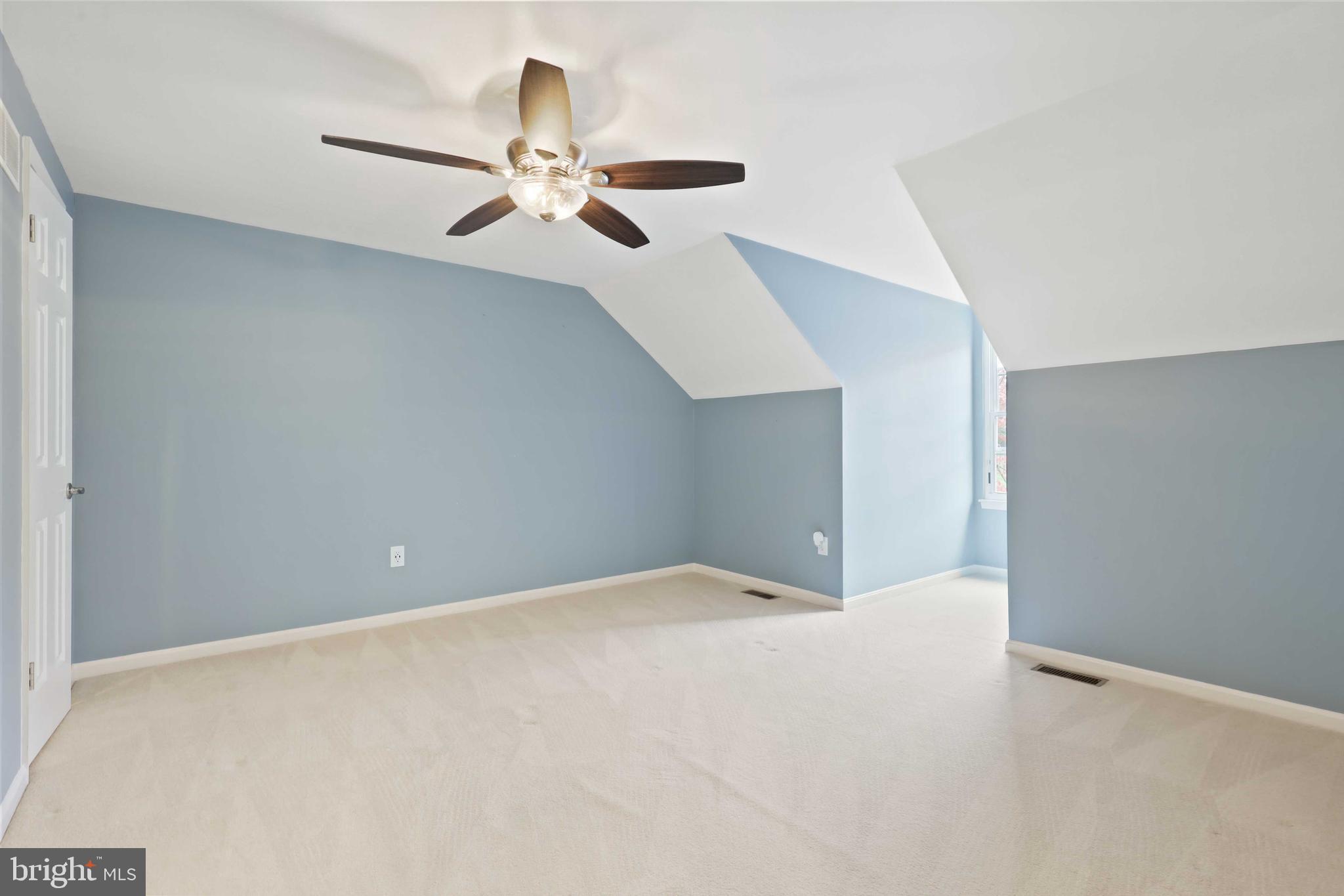 STONEHEDGE - Residential