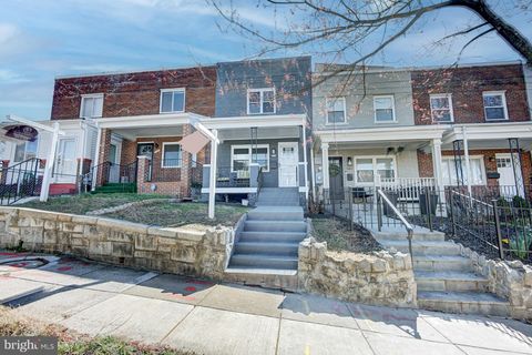 1643 LANG PLACE NE WASHINGTON DC 20002