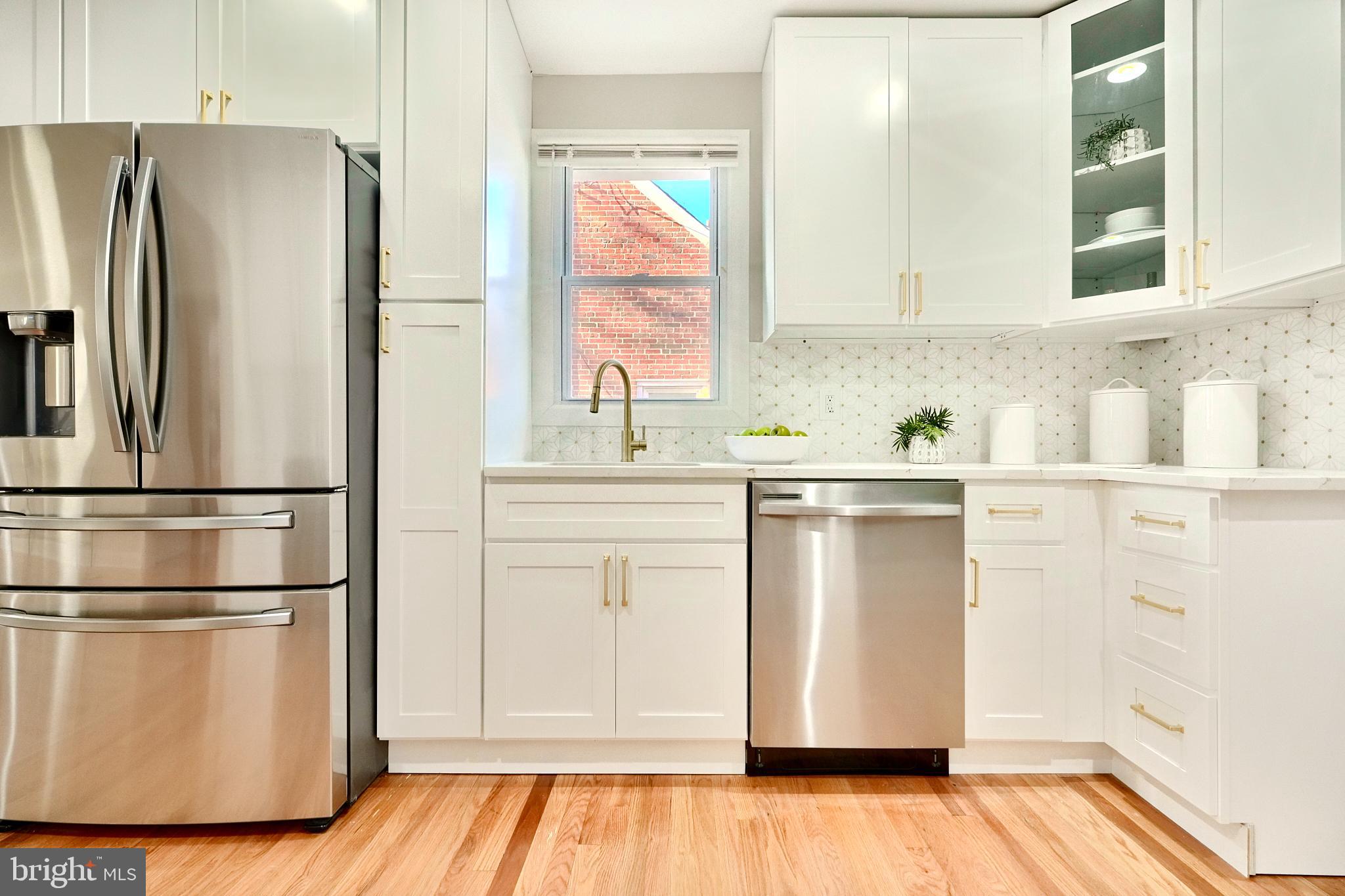 PIKESVILLE - Residential