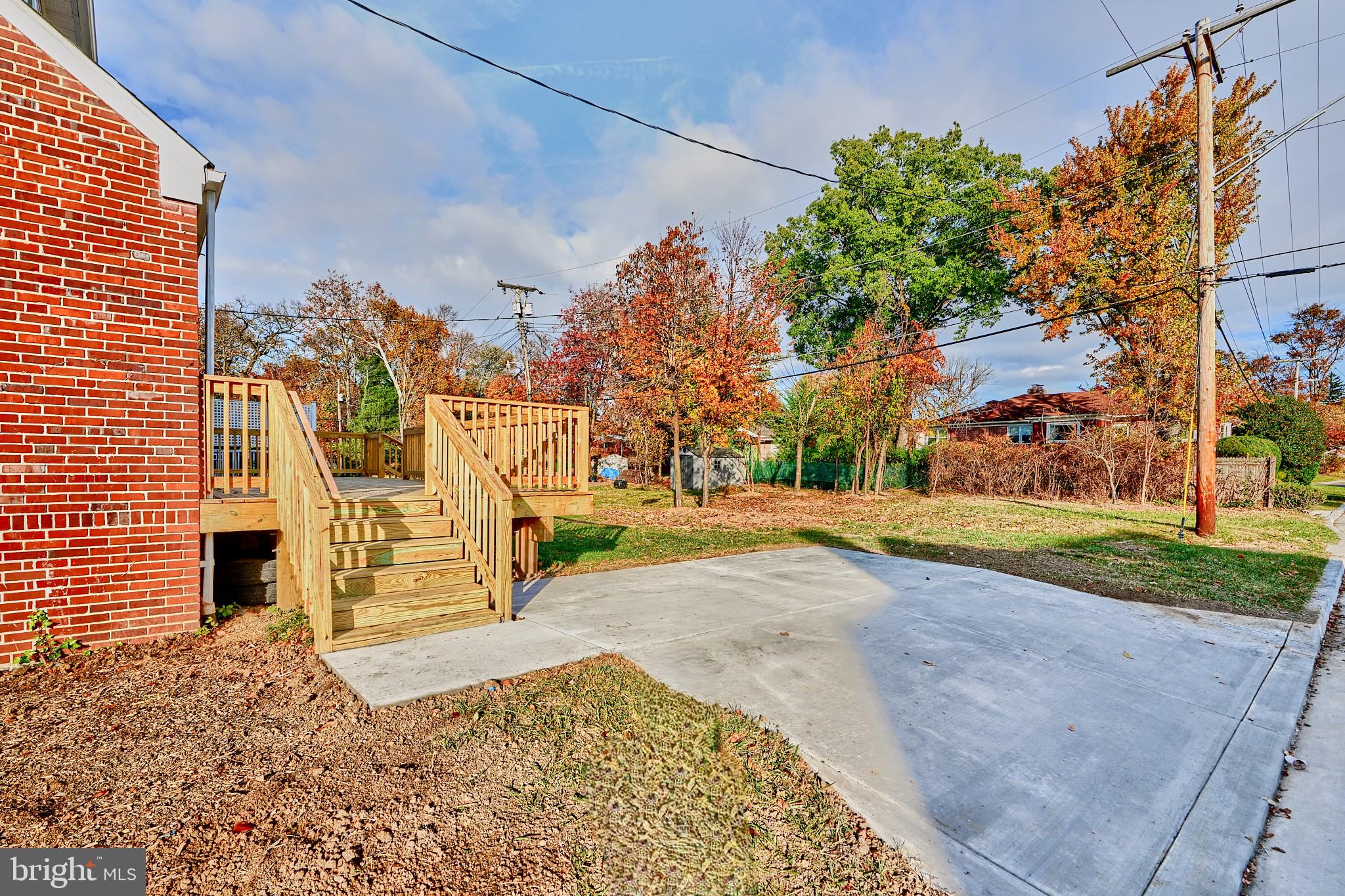 PIKESVILLE - Residential