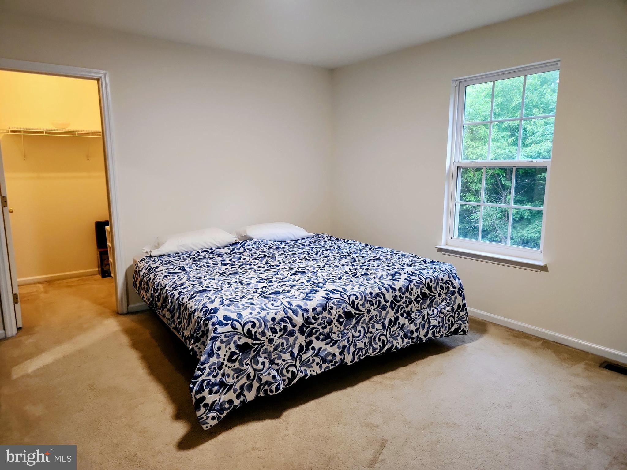 MALLARD POINTE - Residential