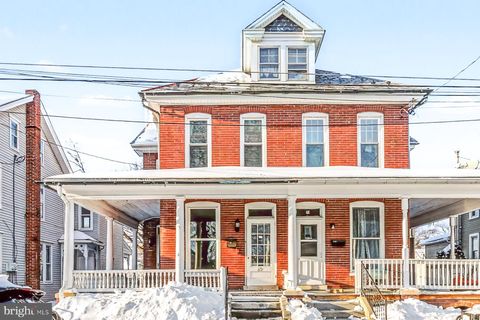 69 E PARK STREET ELIZABETHTOWN PA 17022