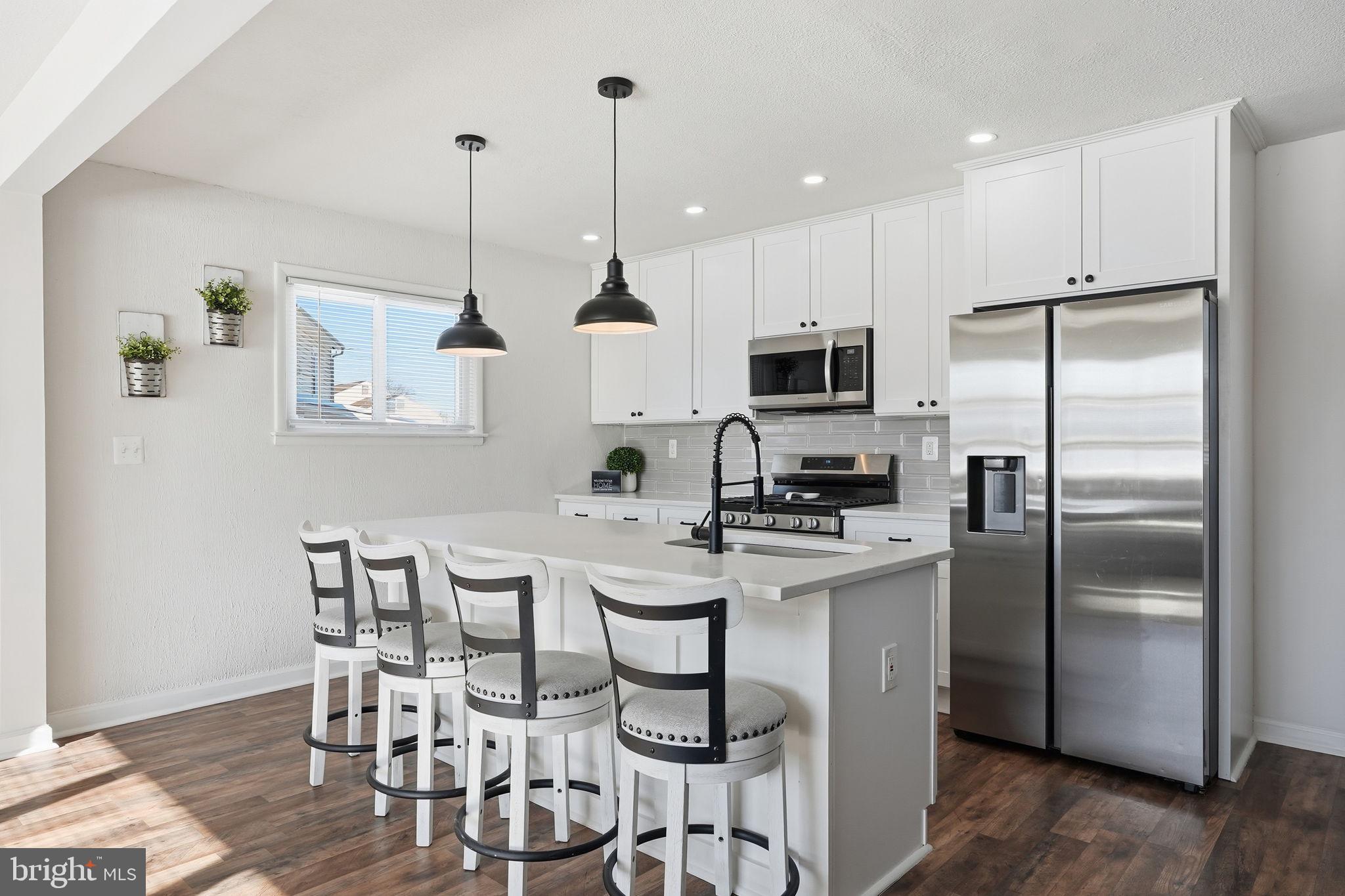 MICHAELTON MANOR - Residential