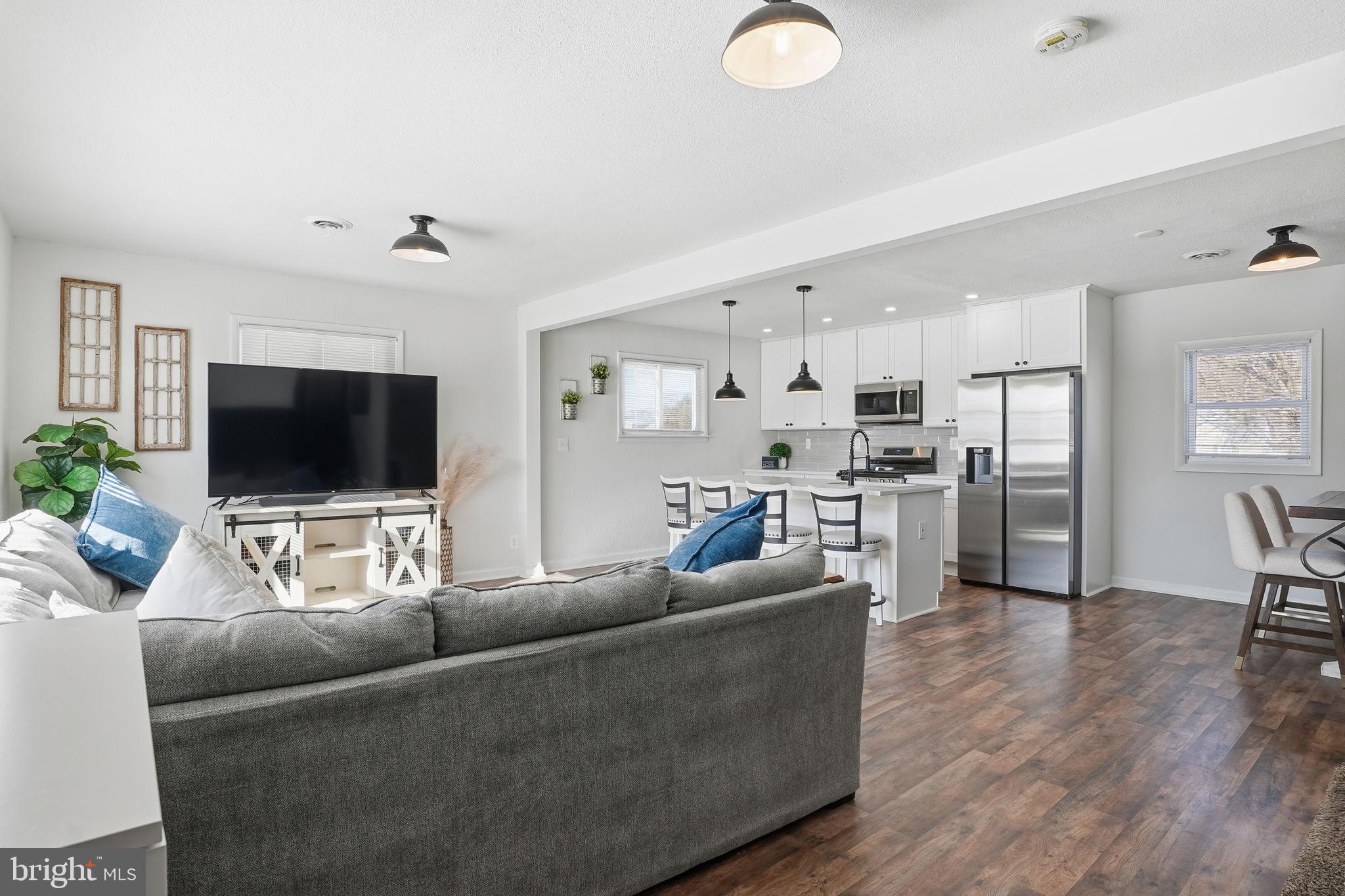 MICHAELTON MANOR - Residential