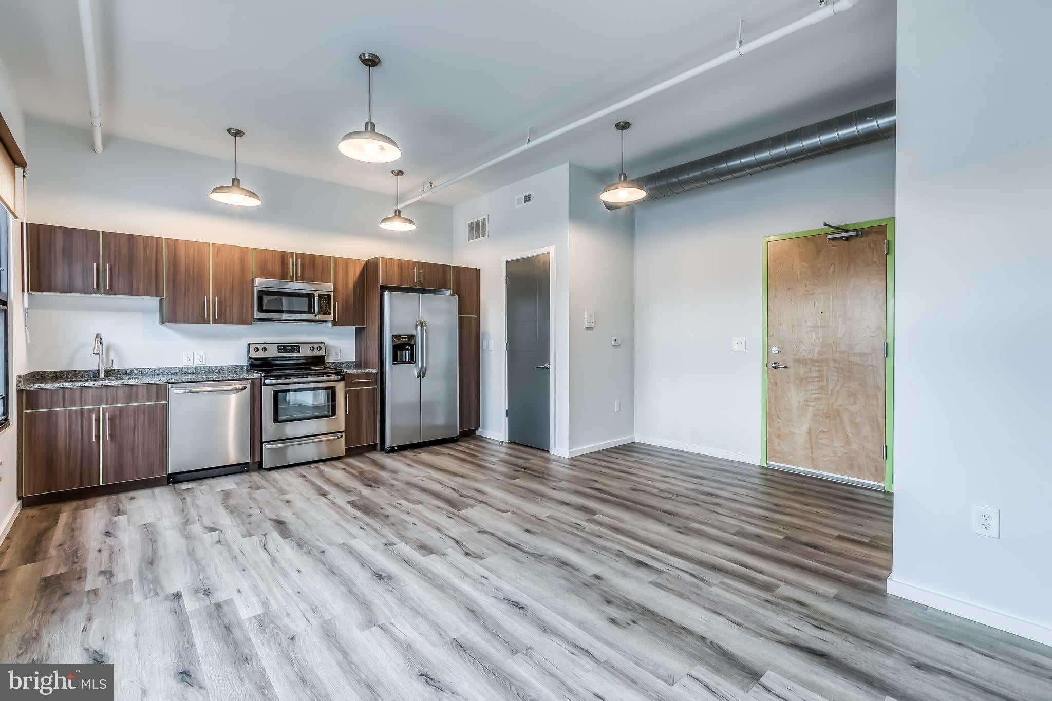 4800 BROWN STREET UNIT 405