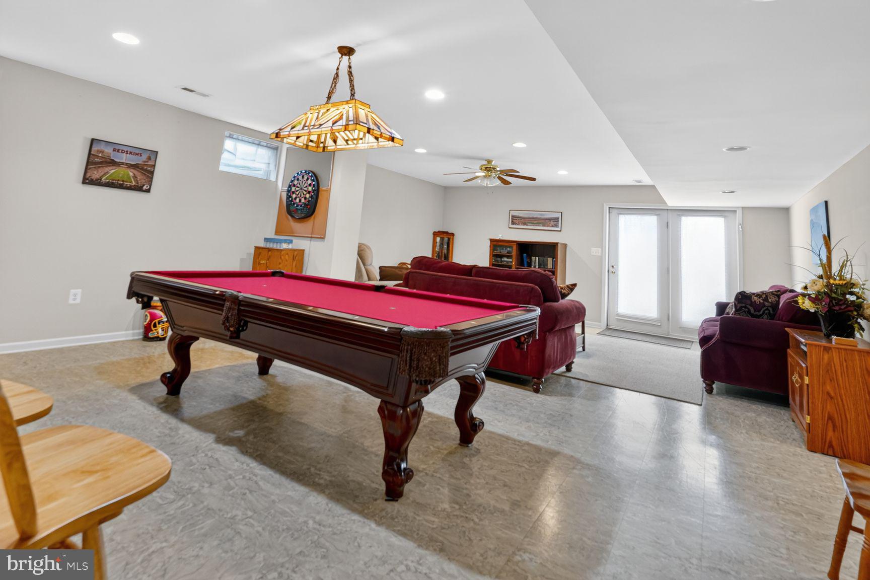 GYPSUM HILL - Residential