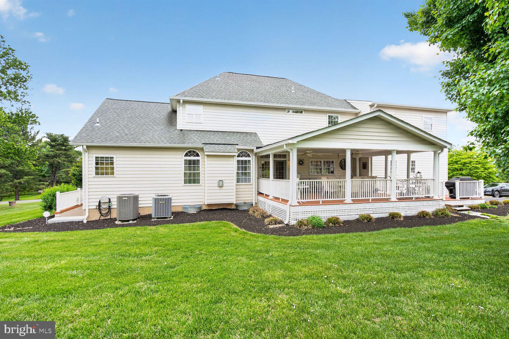 GYPSUM HILL - Residential