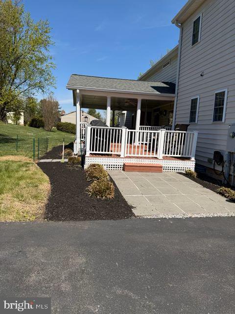 GYPSUM HILL - Residential