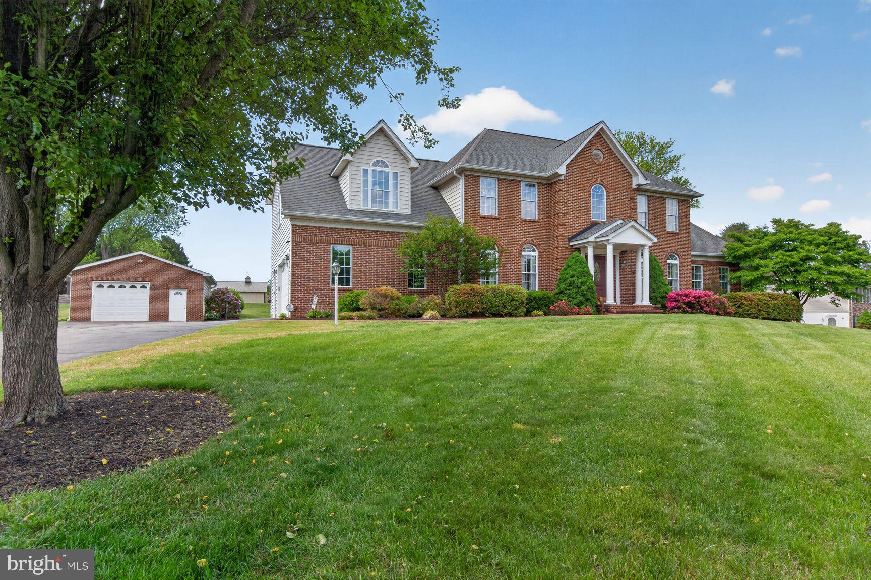 GYPSUM HILL - Residential