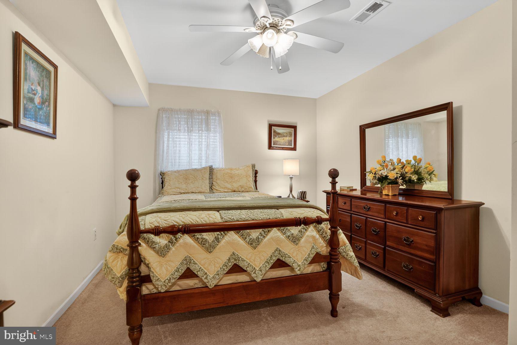 GYPSUM HILL - Residential