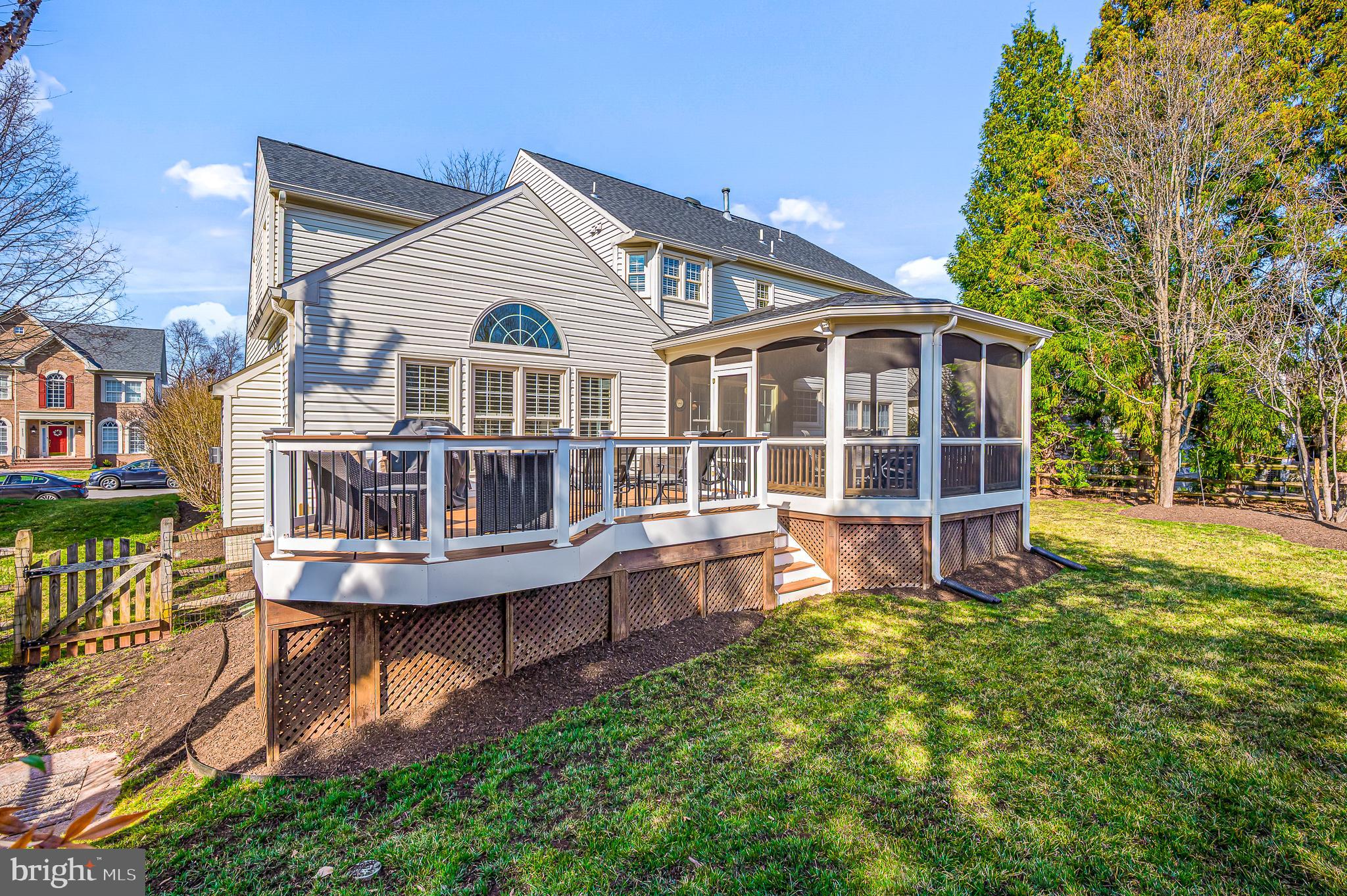 CASCADES - Residential