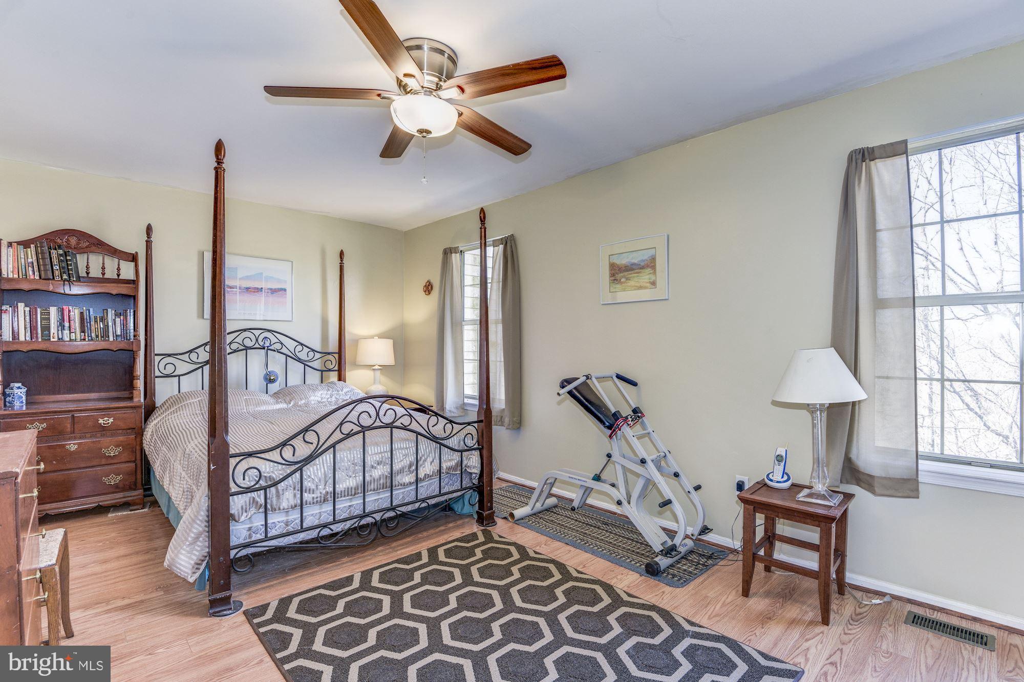 QUAIL HOLLOW - Residential