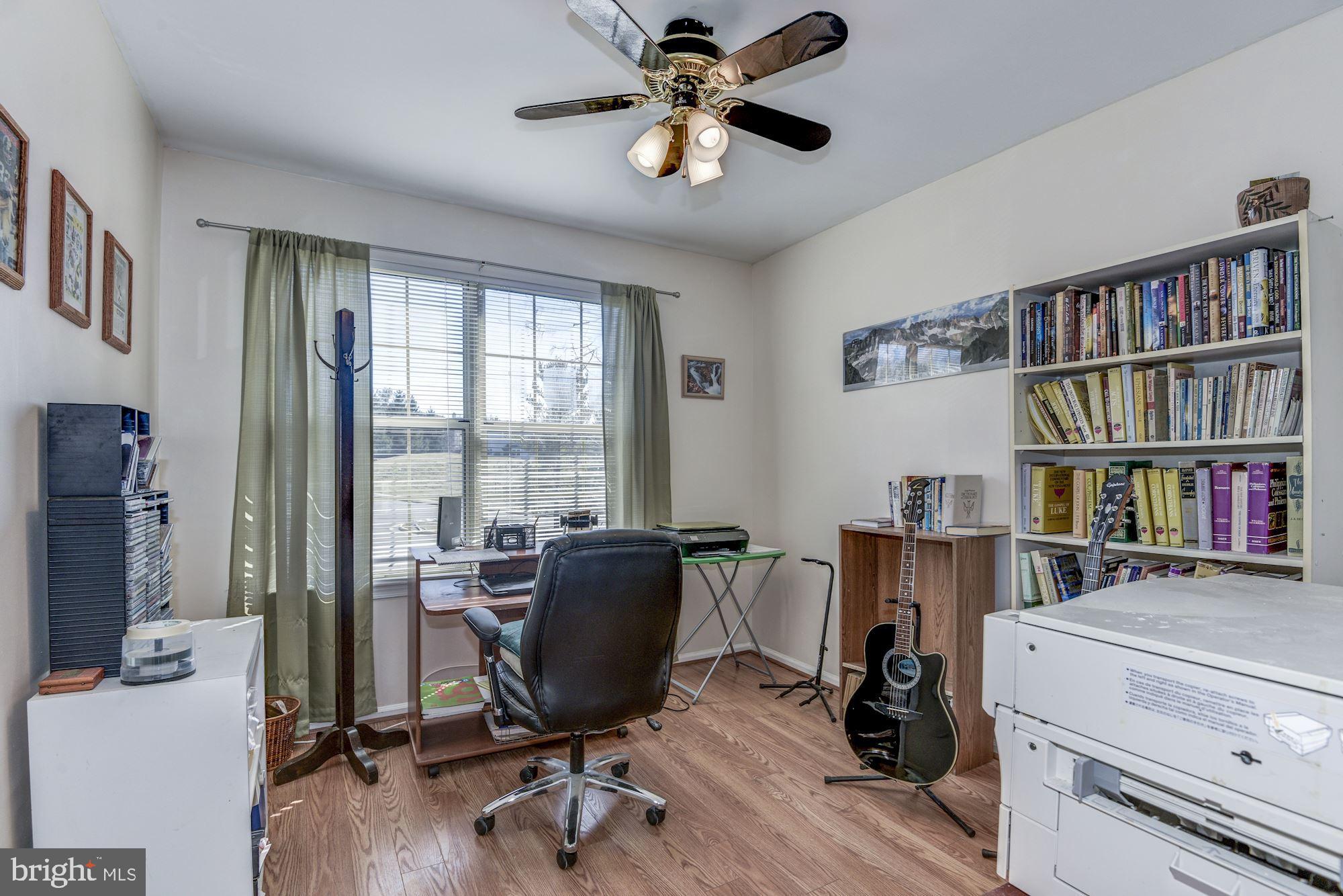 QUAIL HOLLOW - Residential