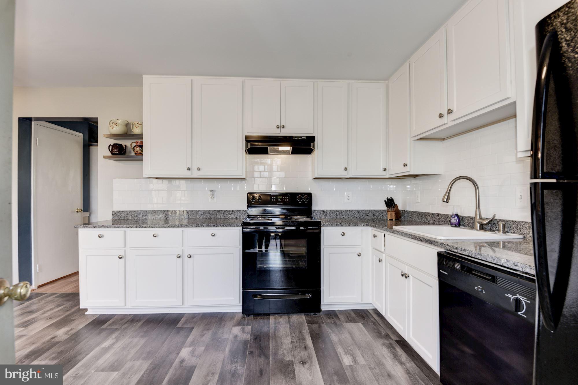 QUAIL HOLLOW - Residential