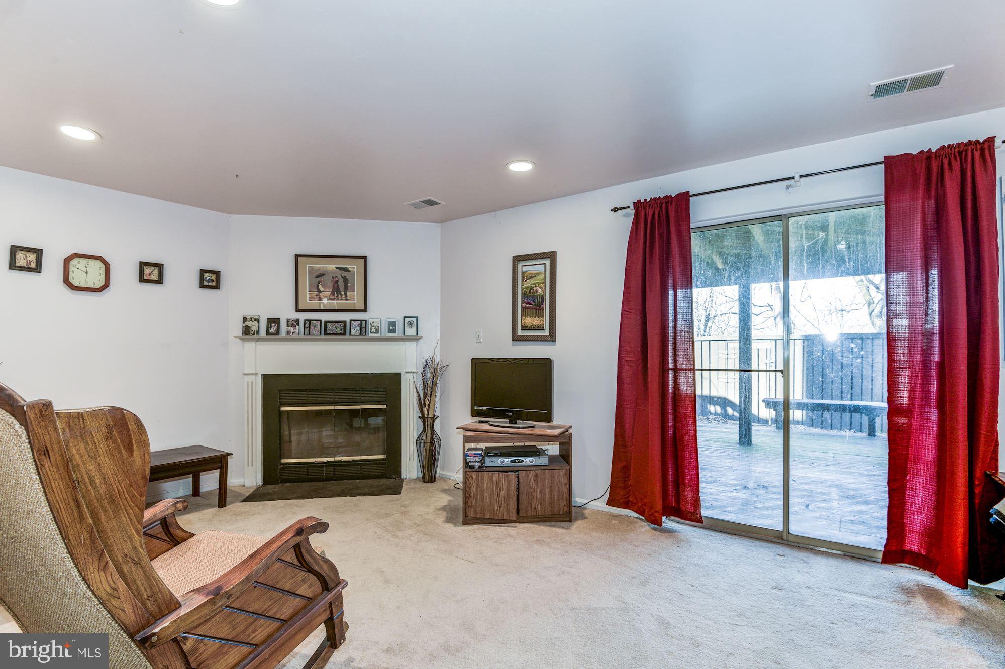 QUAIL HOLLOW - Residential