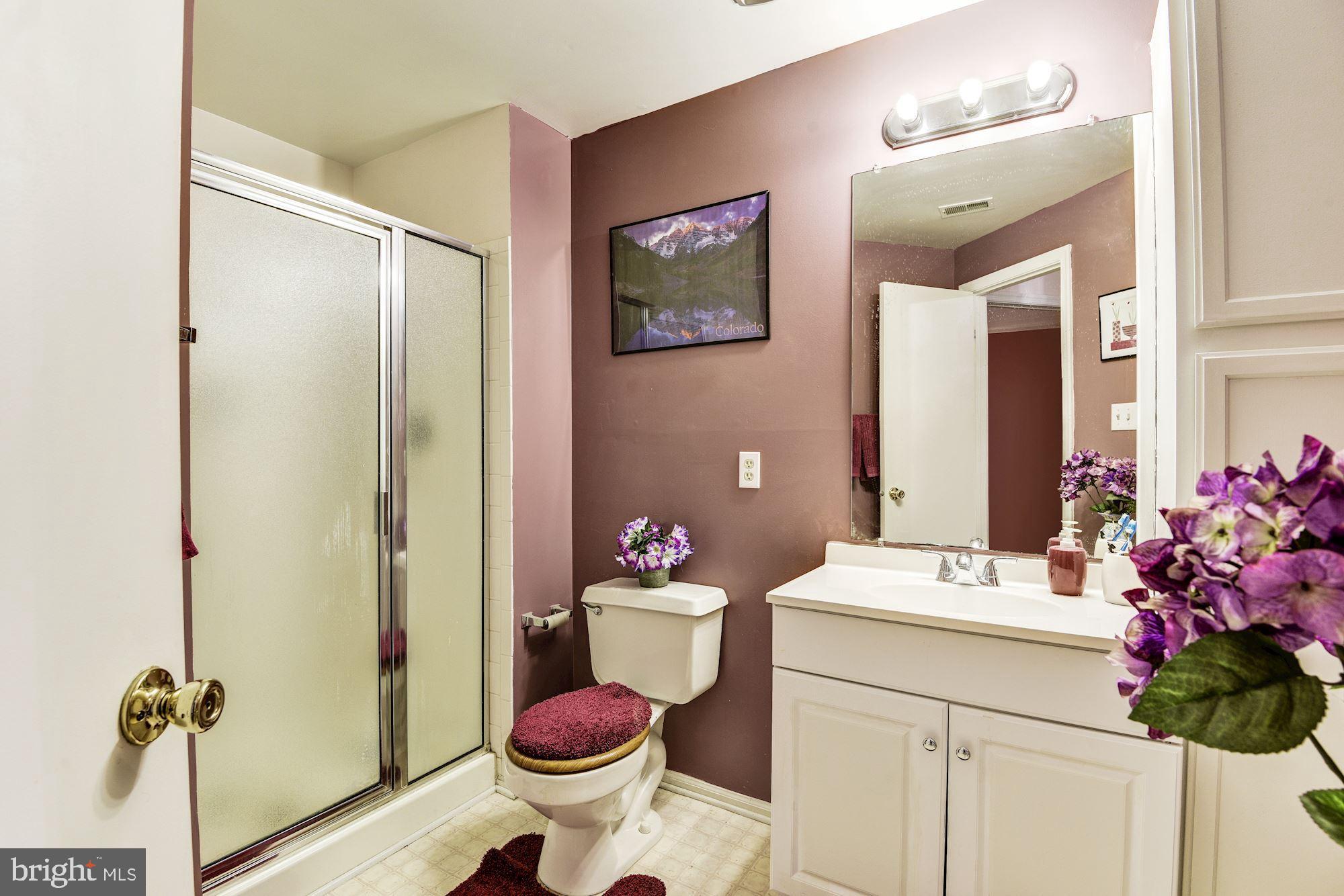 QUAIL HOLLOW - Residential