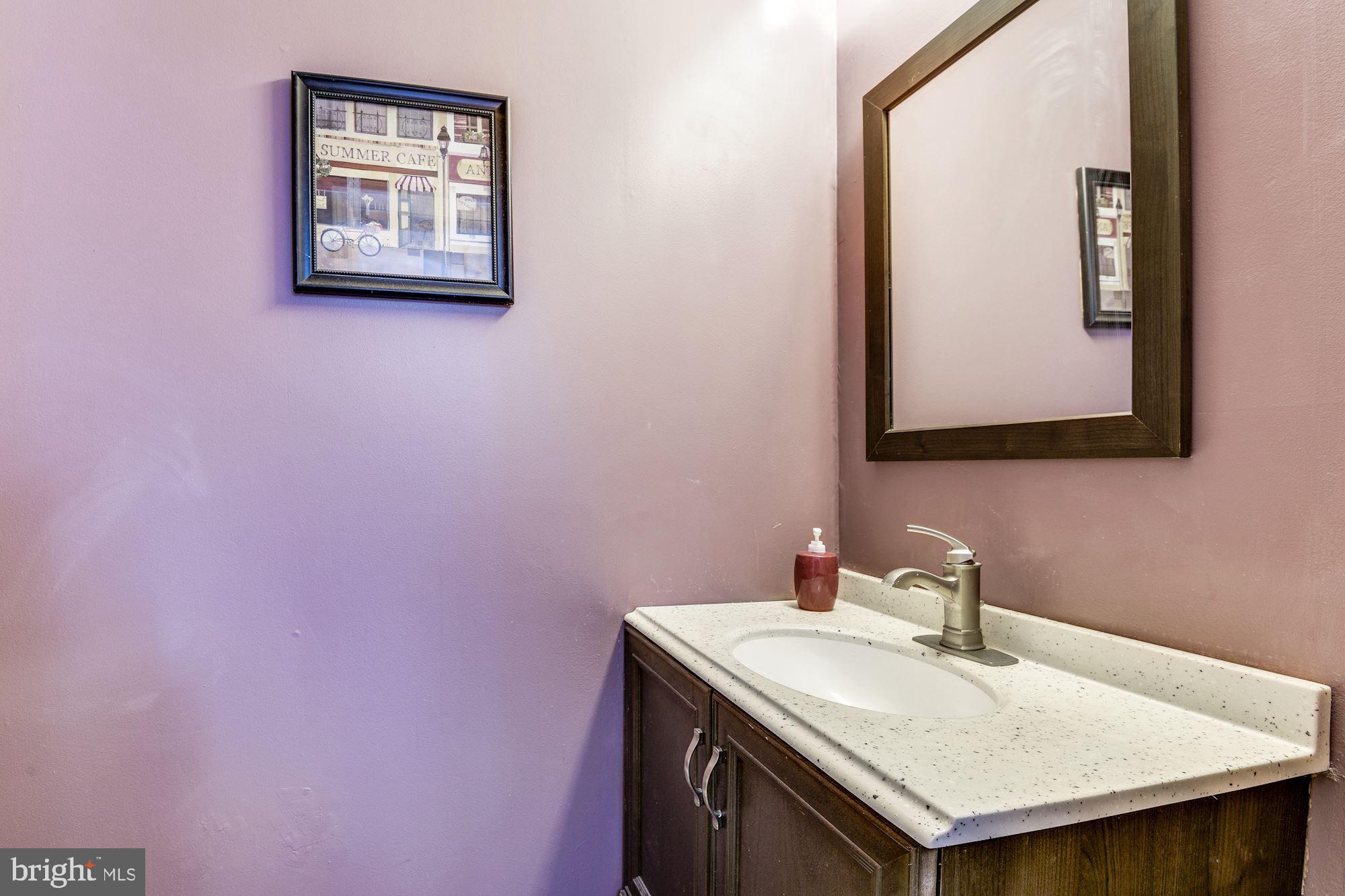 QUAIL HOLLOW - Residential