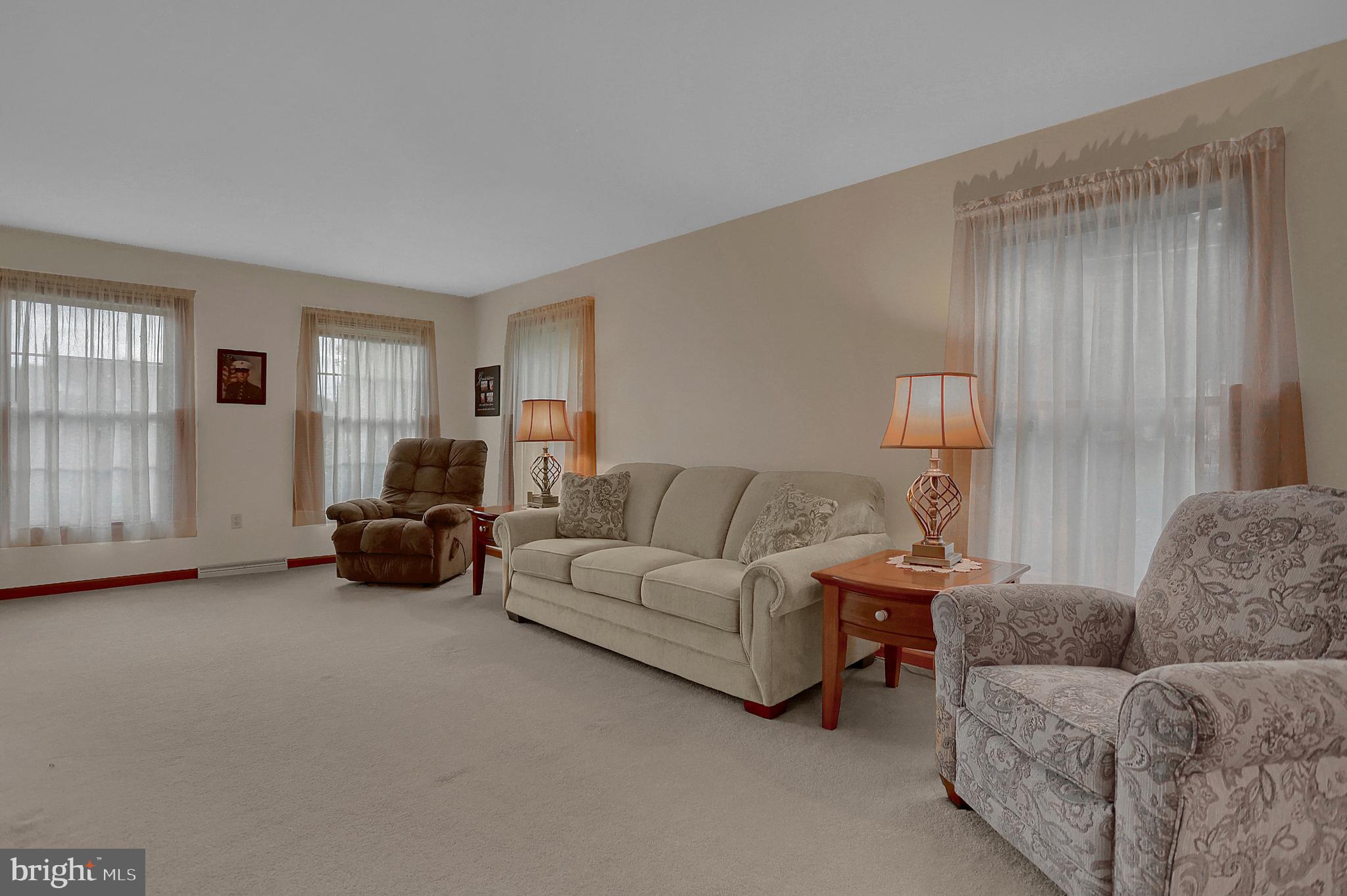 SOUTH MIDDLETON - Residential