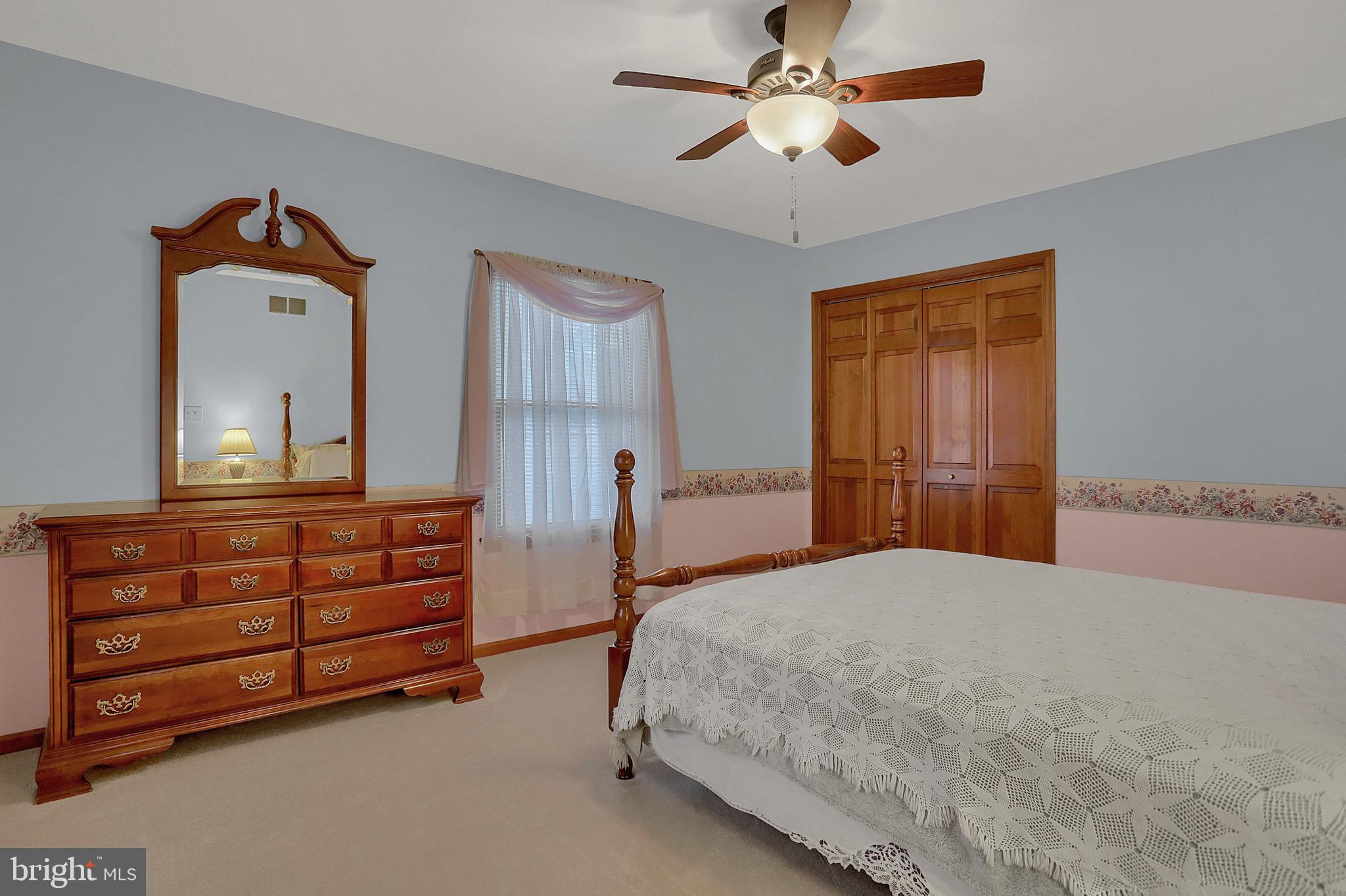 SOUTH MIDDLETON - Residential