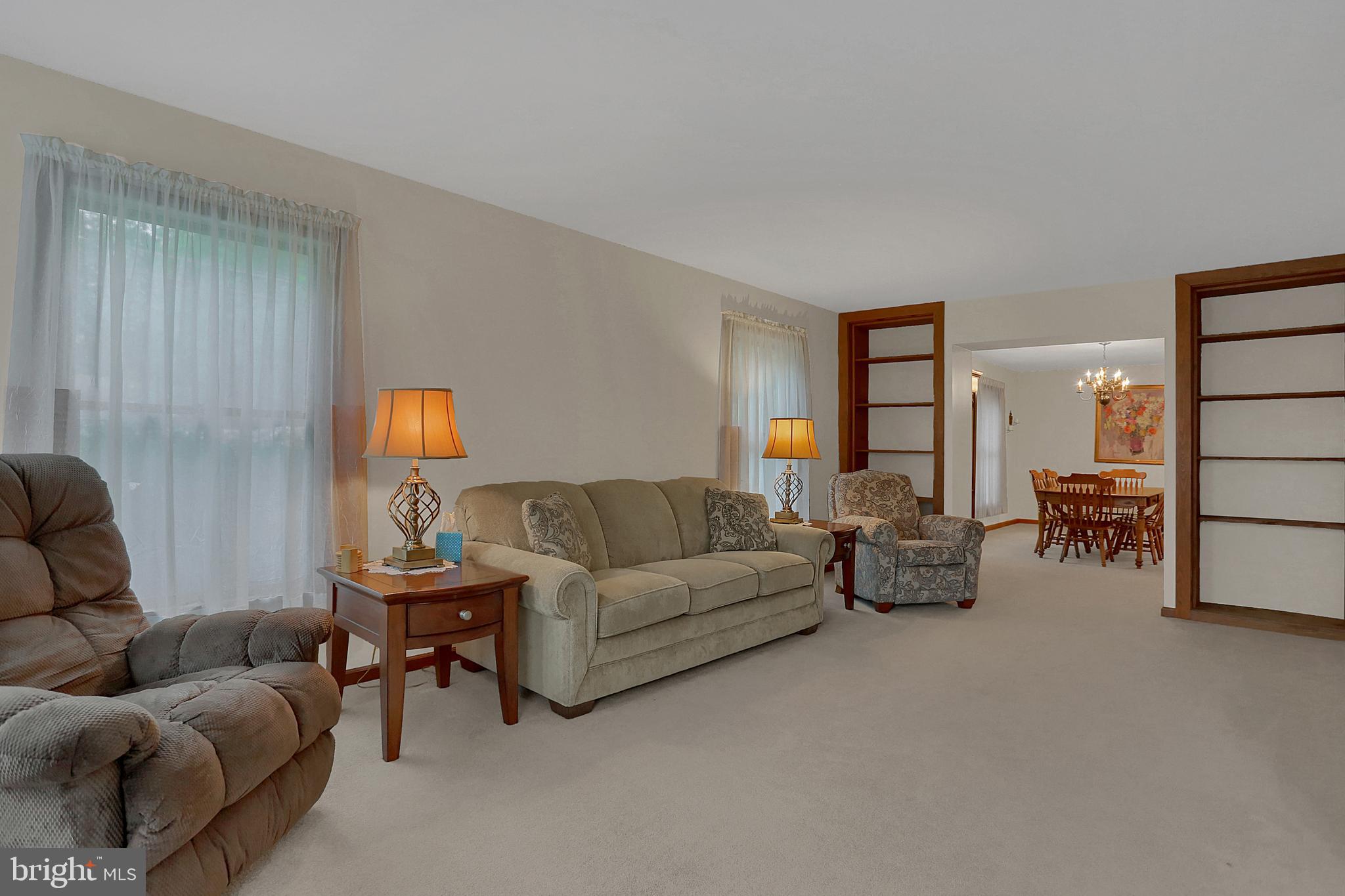 SOUTH MIDDLETON - Residential