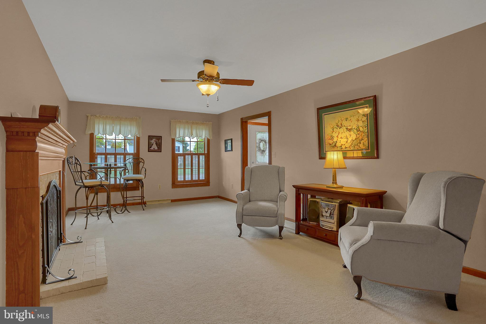 SOUTH MIDDLETON - Residential