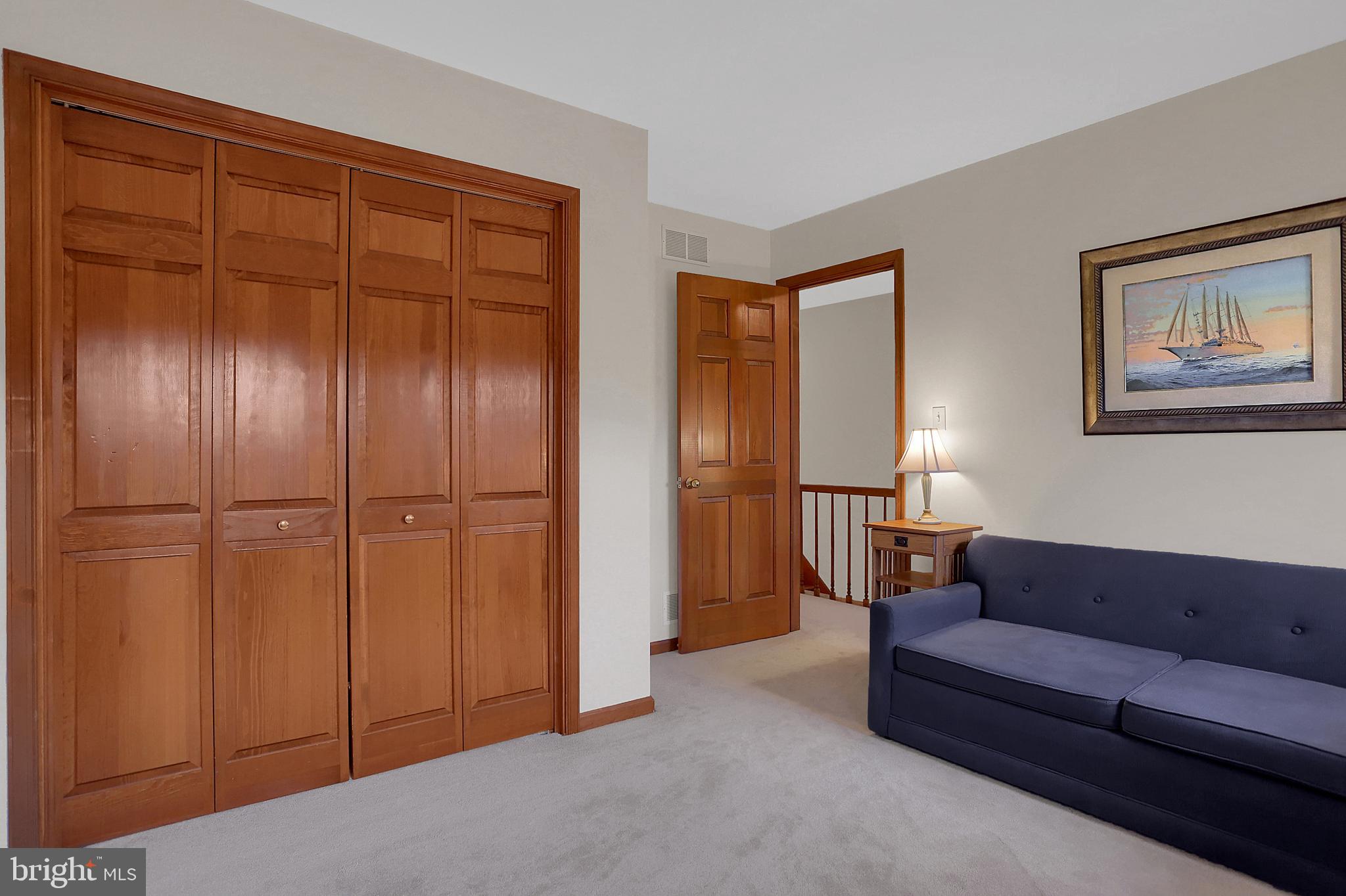 SOUTH MIDDLETON - Residential