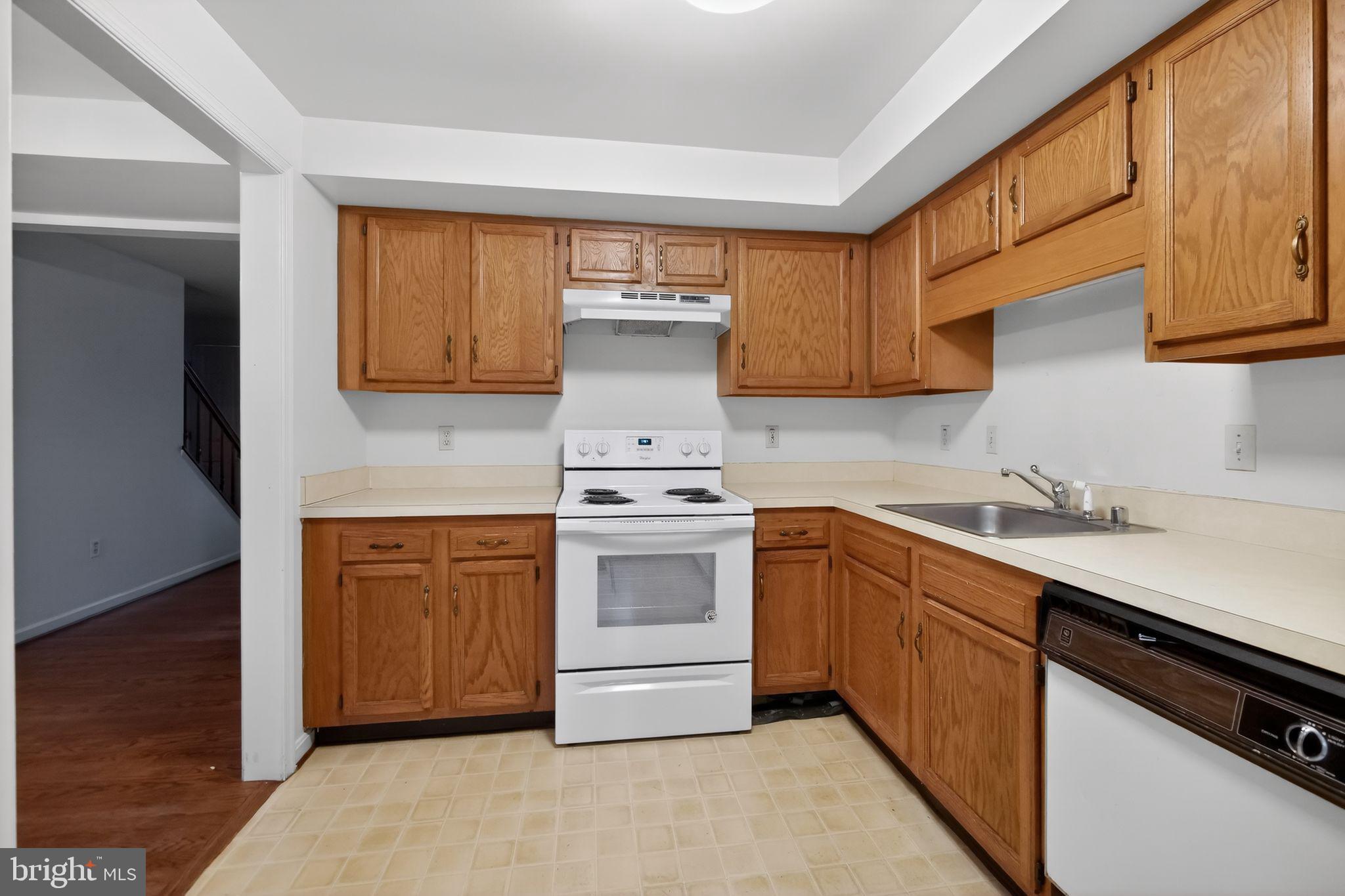 WATERSIDE - Residential