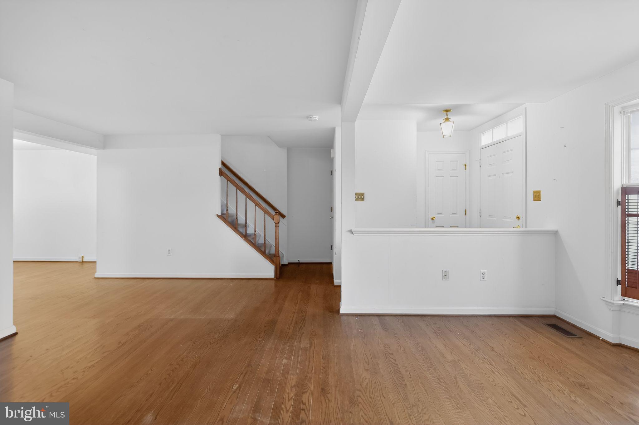 WATERSIDE - Residential