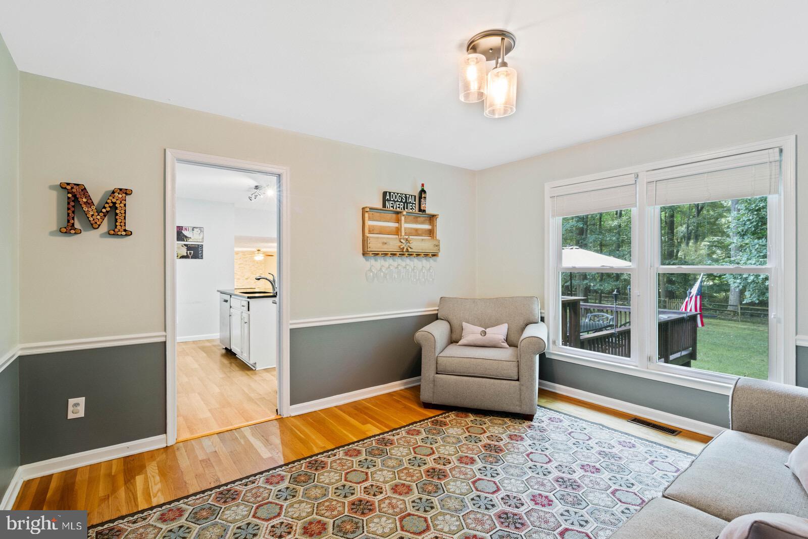 RESTON - Residential