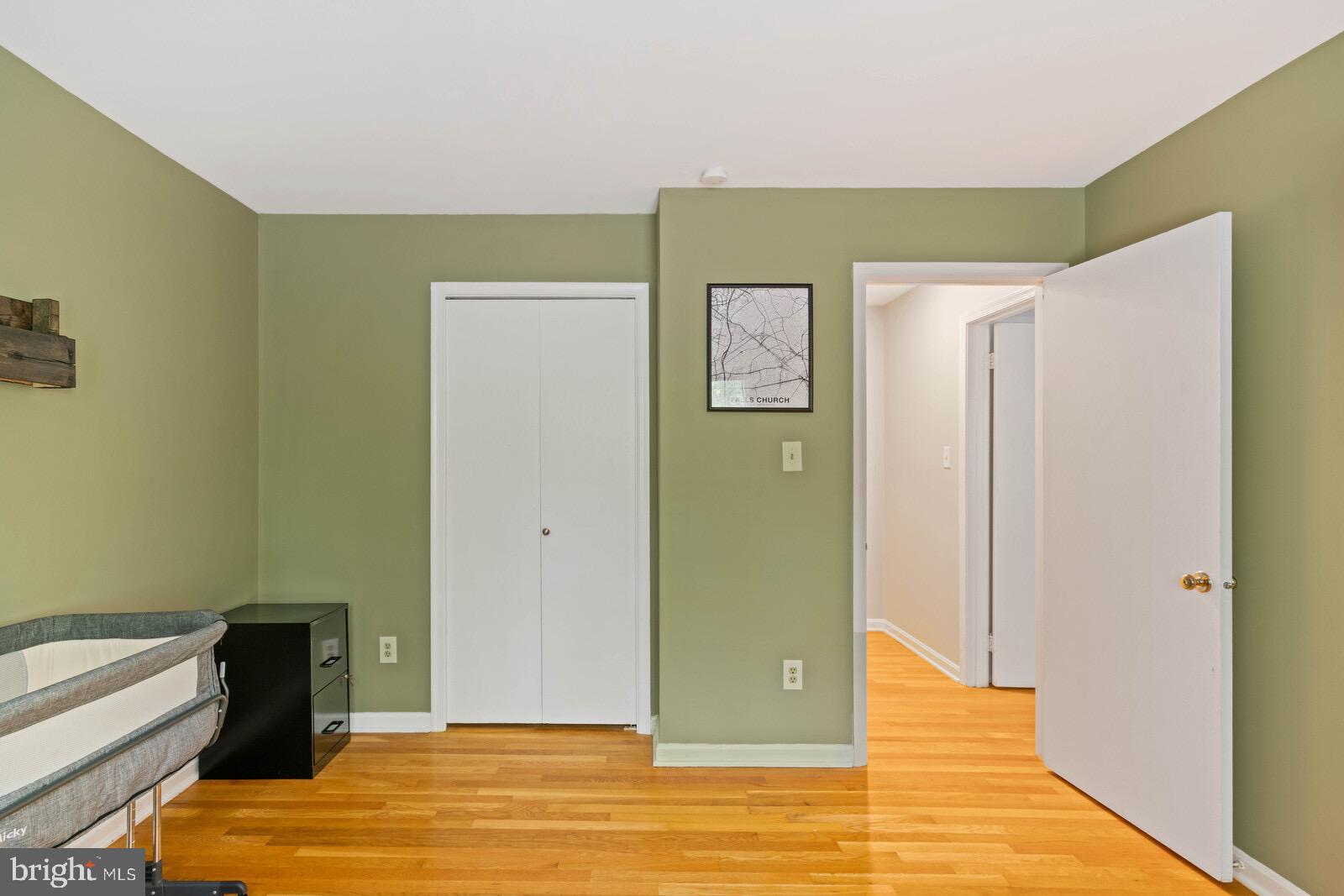 RESTON - Residential