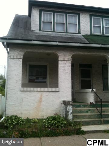Well maintained half a duplex on corner lot (make sure it's on a corner, Joette) in City. Eat in kitchen, wall to wall carpets, storm doors and storm windows throughout. Generating $800 per month in rent. Great return on investment at this price. (12% ROI) Start here and build your real estate empire!