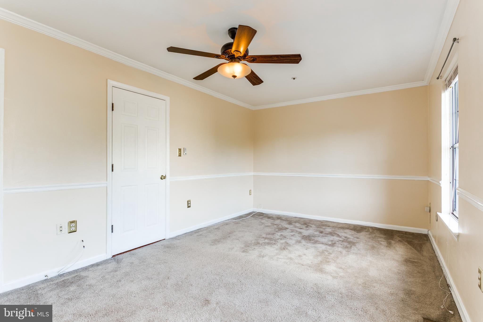 FOUNDERS WOODS CONDO - Residential