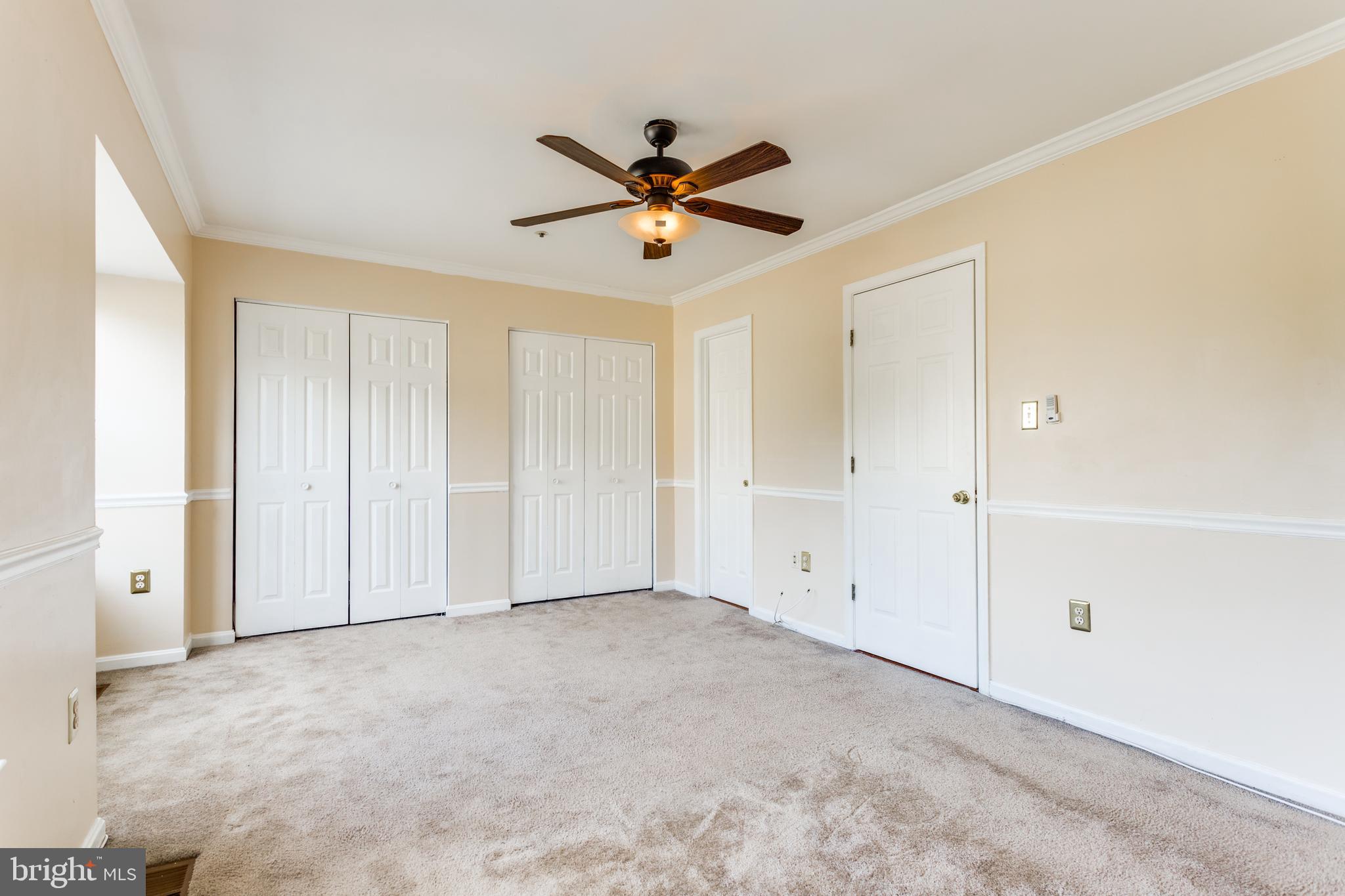 FOUNDERS WOODS CONDO - Residential