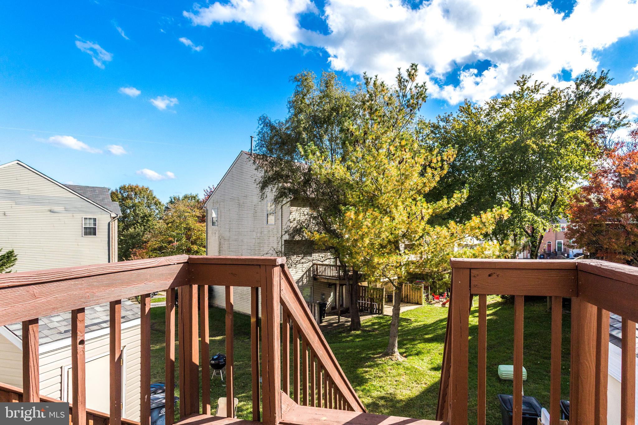 FOUNDERS WOODS CONDO - Residential