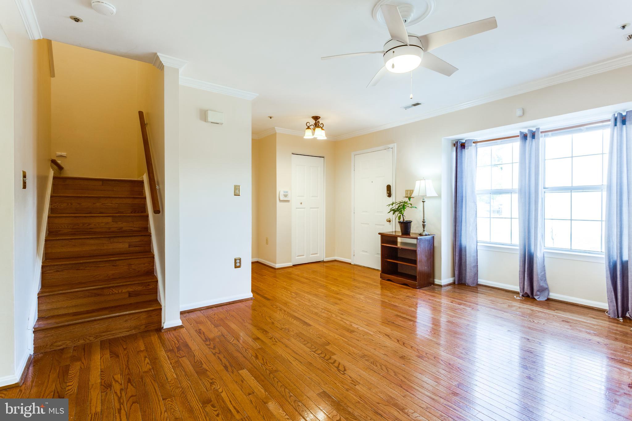 FOUNDERS WOODS CONDO - Residential